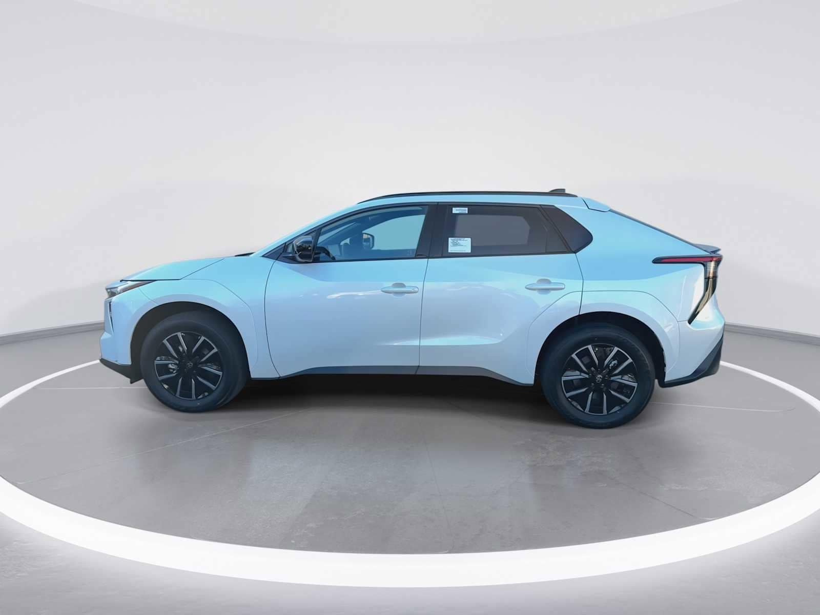 Thumbnail: 2026 Toyota bZ - 5