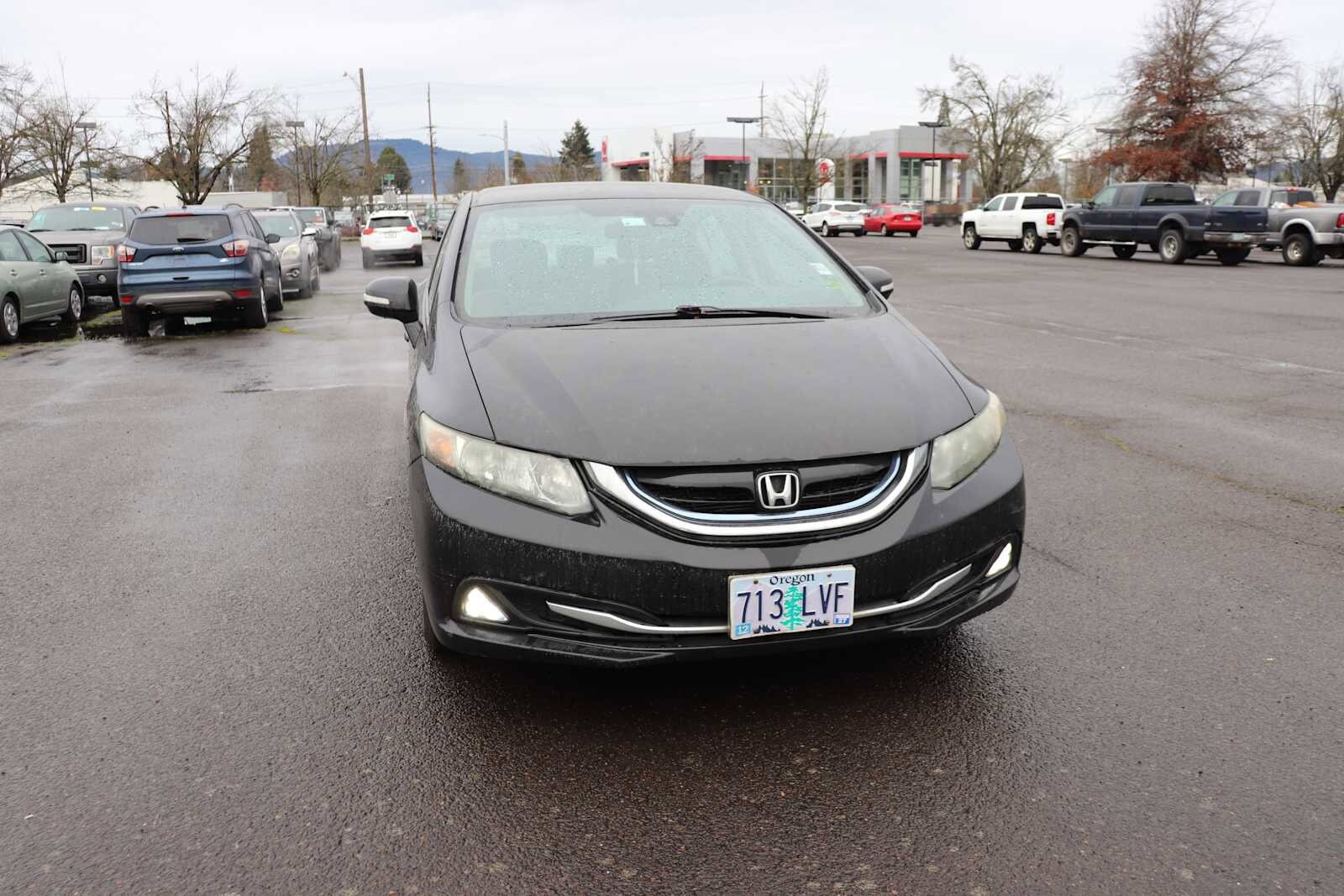 2013 Honda Civic Hybrid photo 2