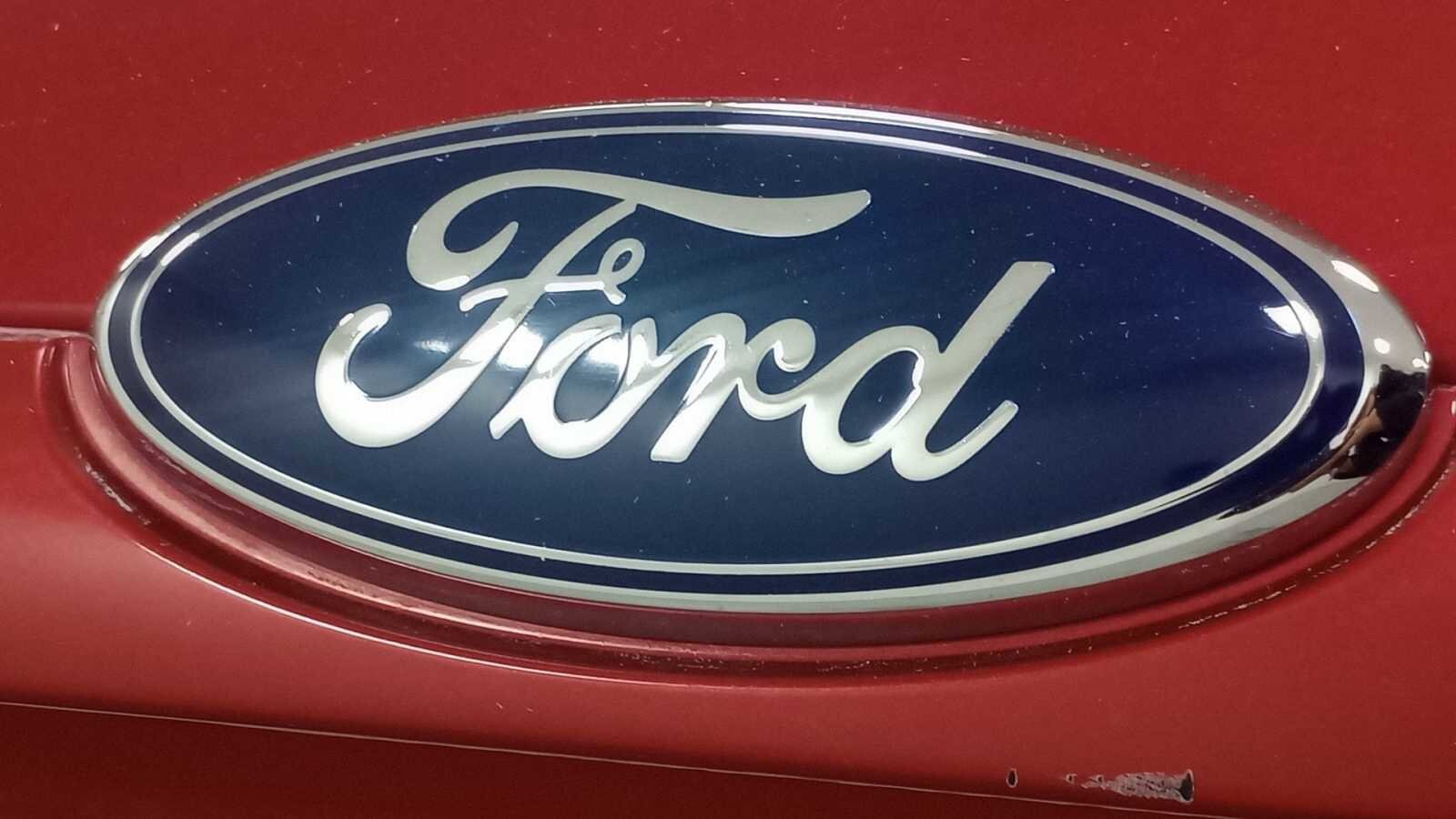 2009 Ford Fusion SE 26