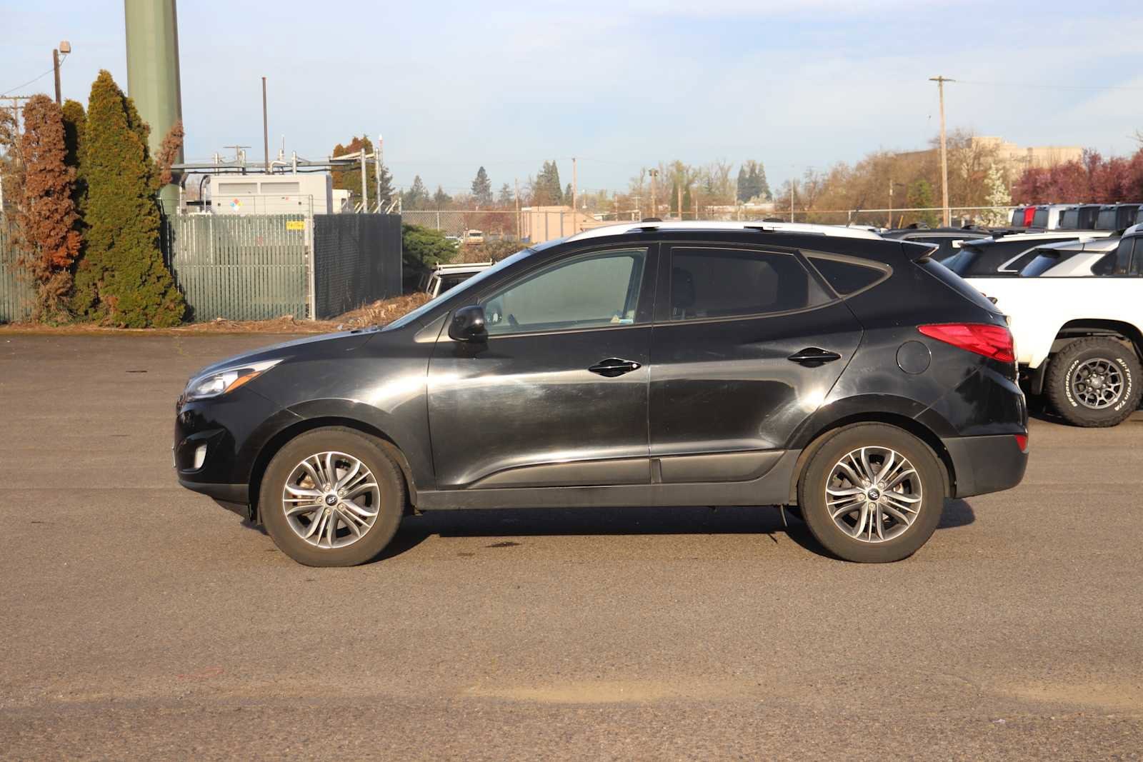 Thumbnail: 2014 Hyundai Tucson - 8
