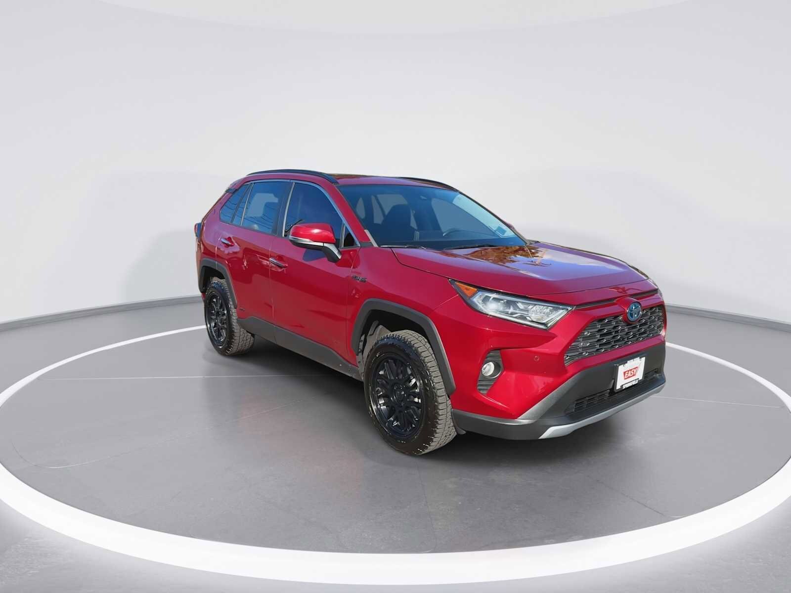 2021 Toyota RAV4 Hybrid Limited photo 2