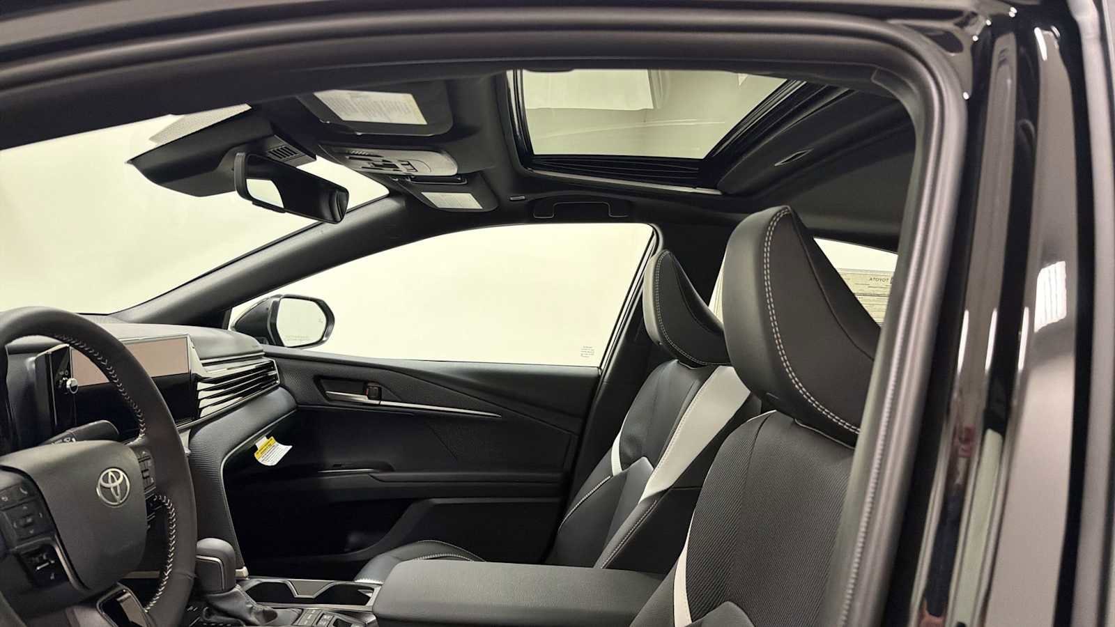 Thumbnail: 2026 Toyota Camry - 24