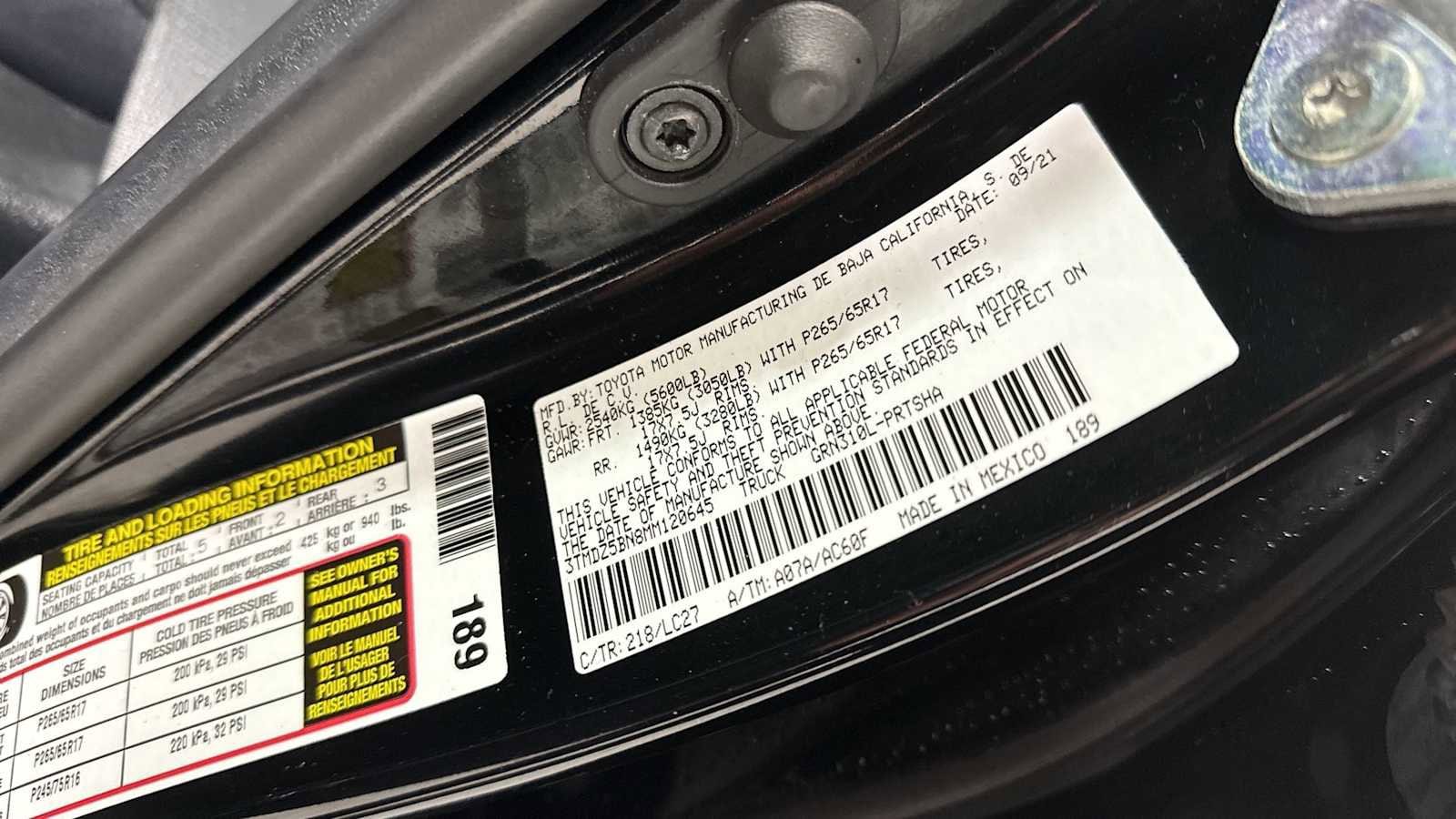 Thumbnail: 2021 Toyota Tacoma - 11