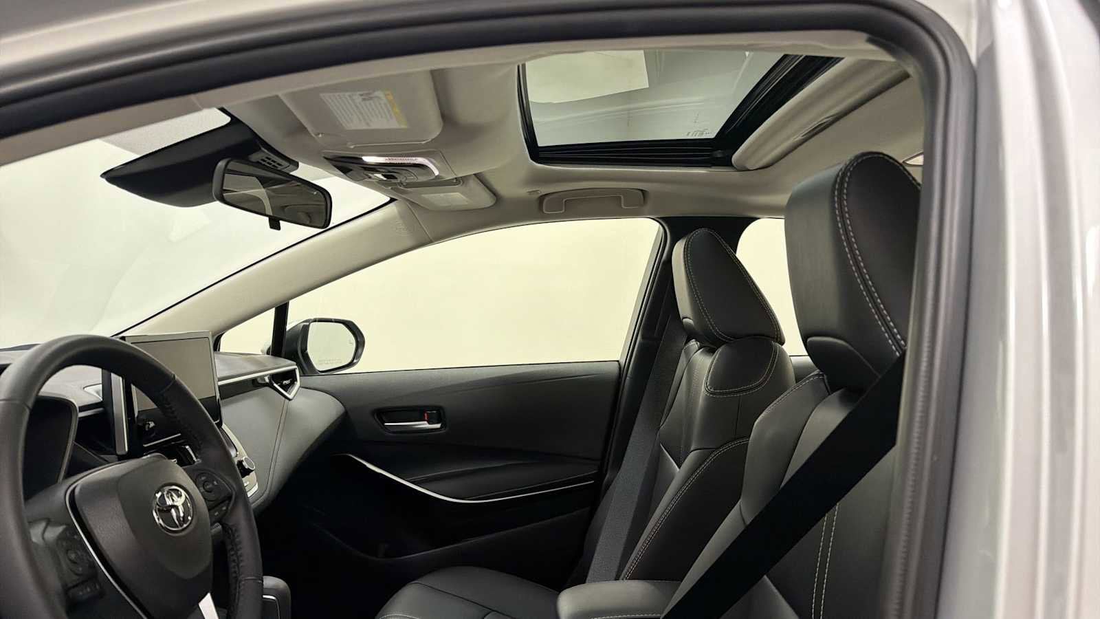 Thumbnail: 2024 Toyota Corolla - 24