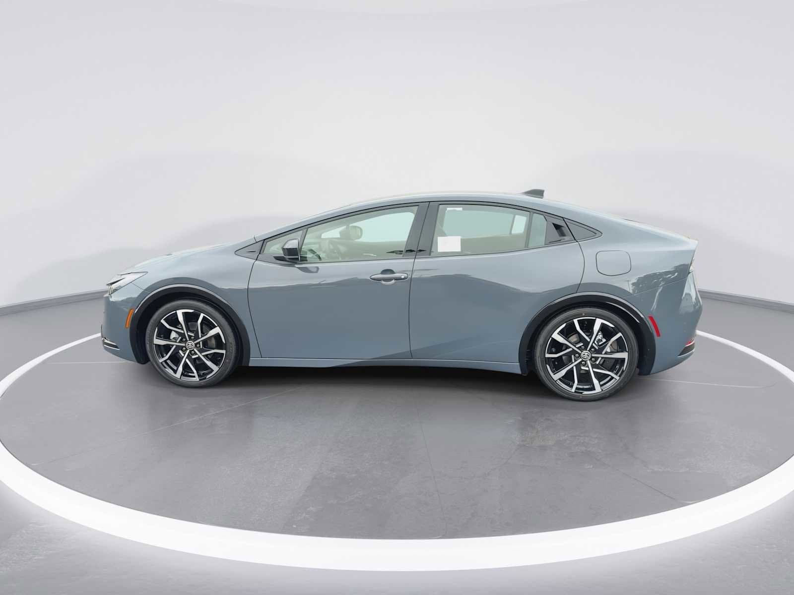 Thumbnail: 2026 Toyota Prius - 5