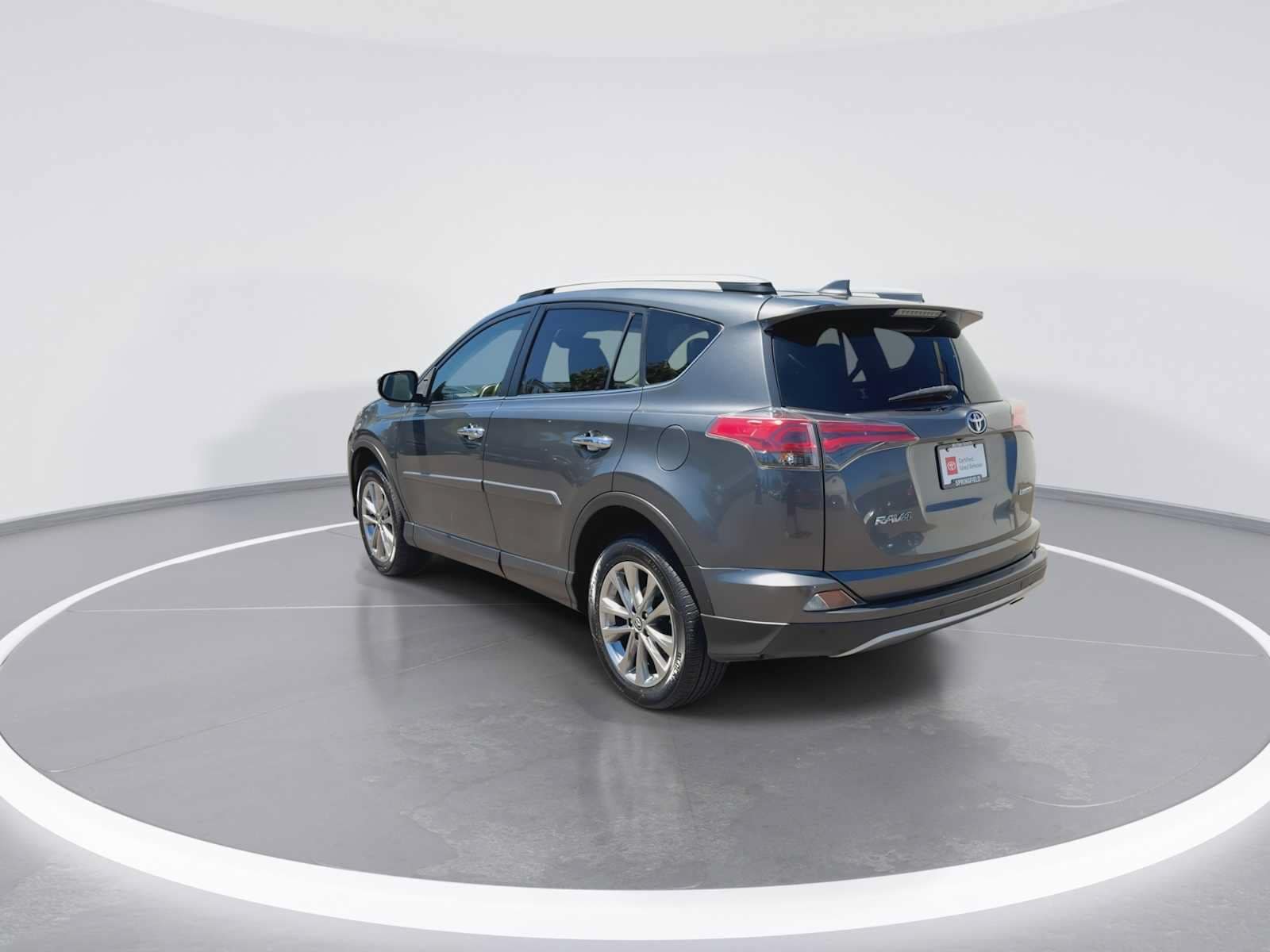 Thumbnail: 2018 Toyota RAV4 - 6