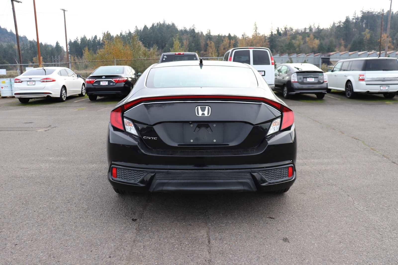 Thumbnail: 2017 Honda Civic - 6