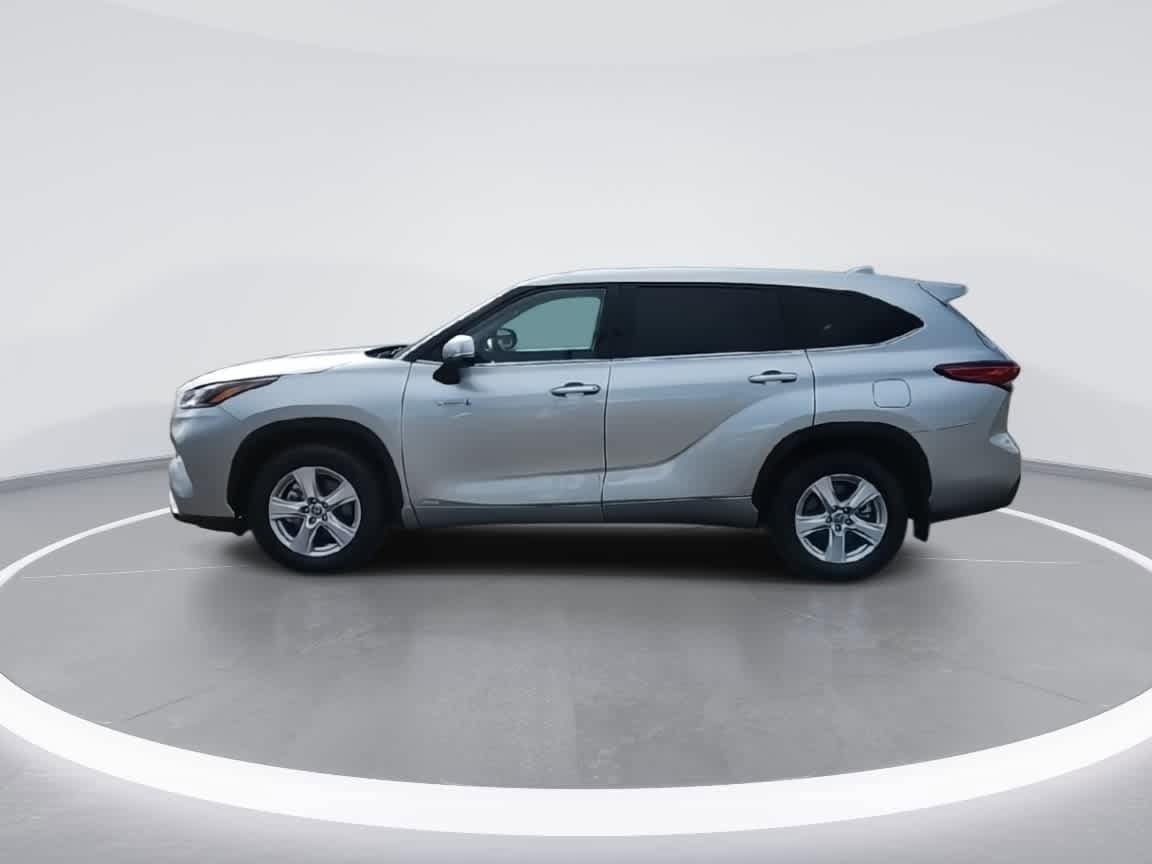 Thumbnail: 2021 Toyota Highlander - 5