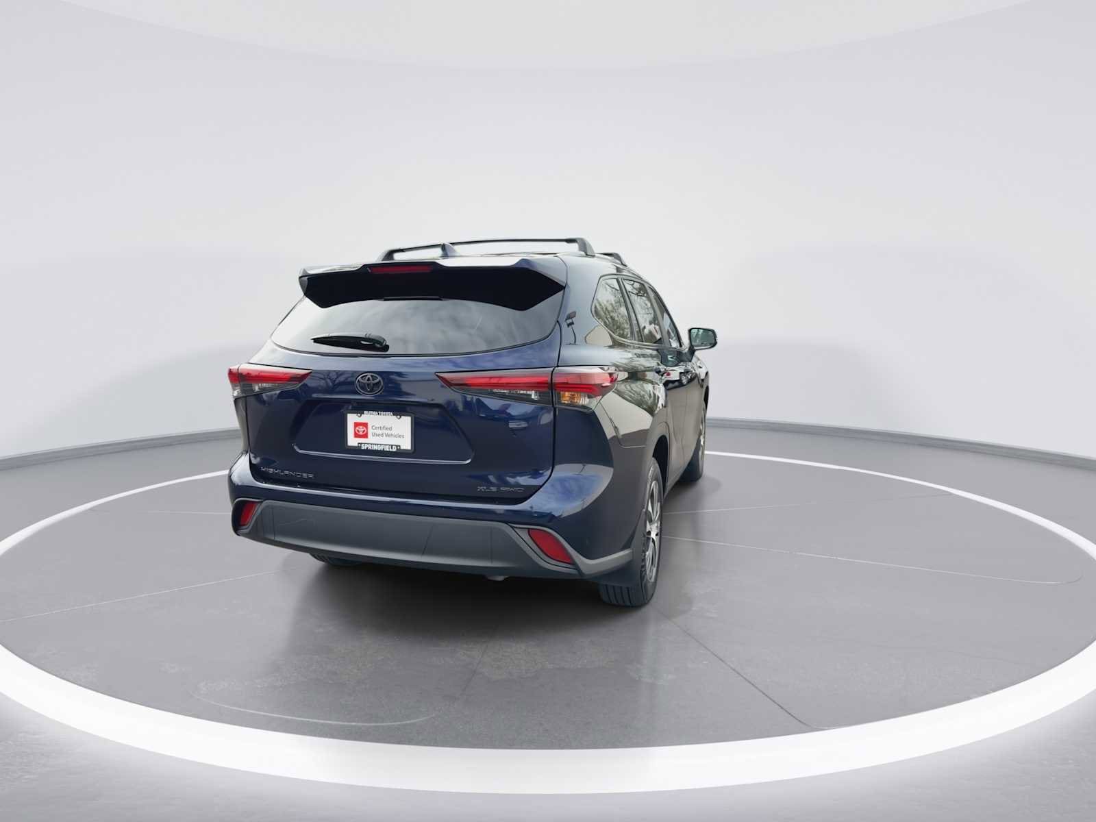 Thumbnail: 2024 Toyota Highlander - 7