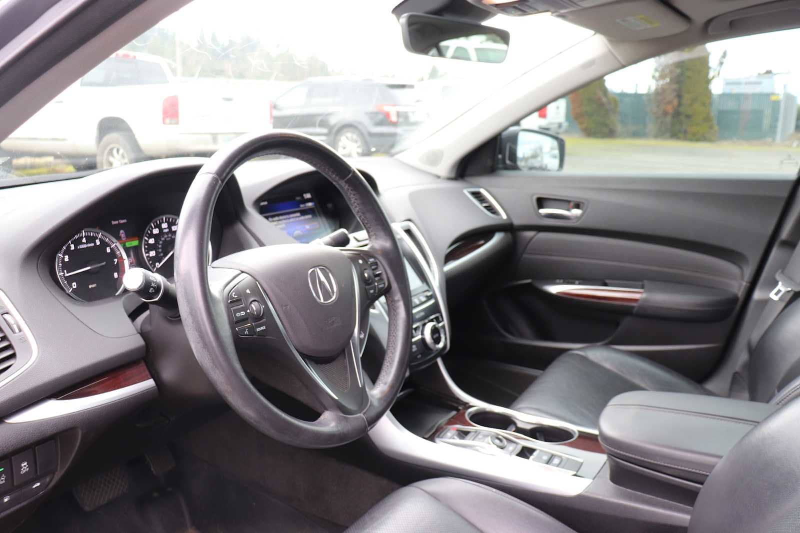 Thumbnail: 2017 Acura TLX - 10