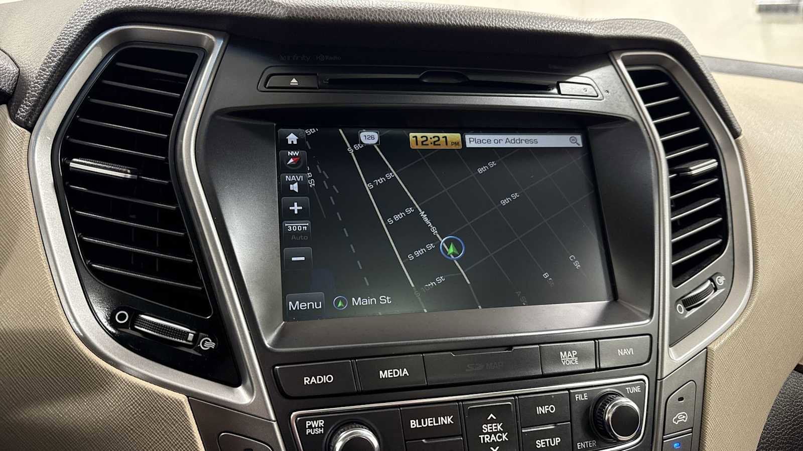 Thumbnail: 2017 Hyundai Santa Fe - 20