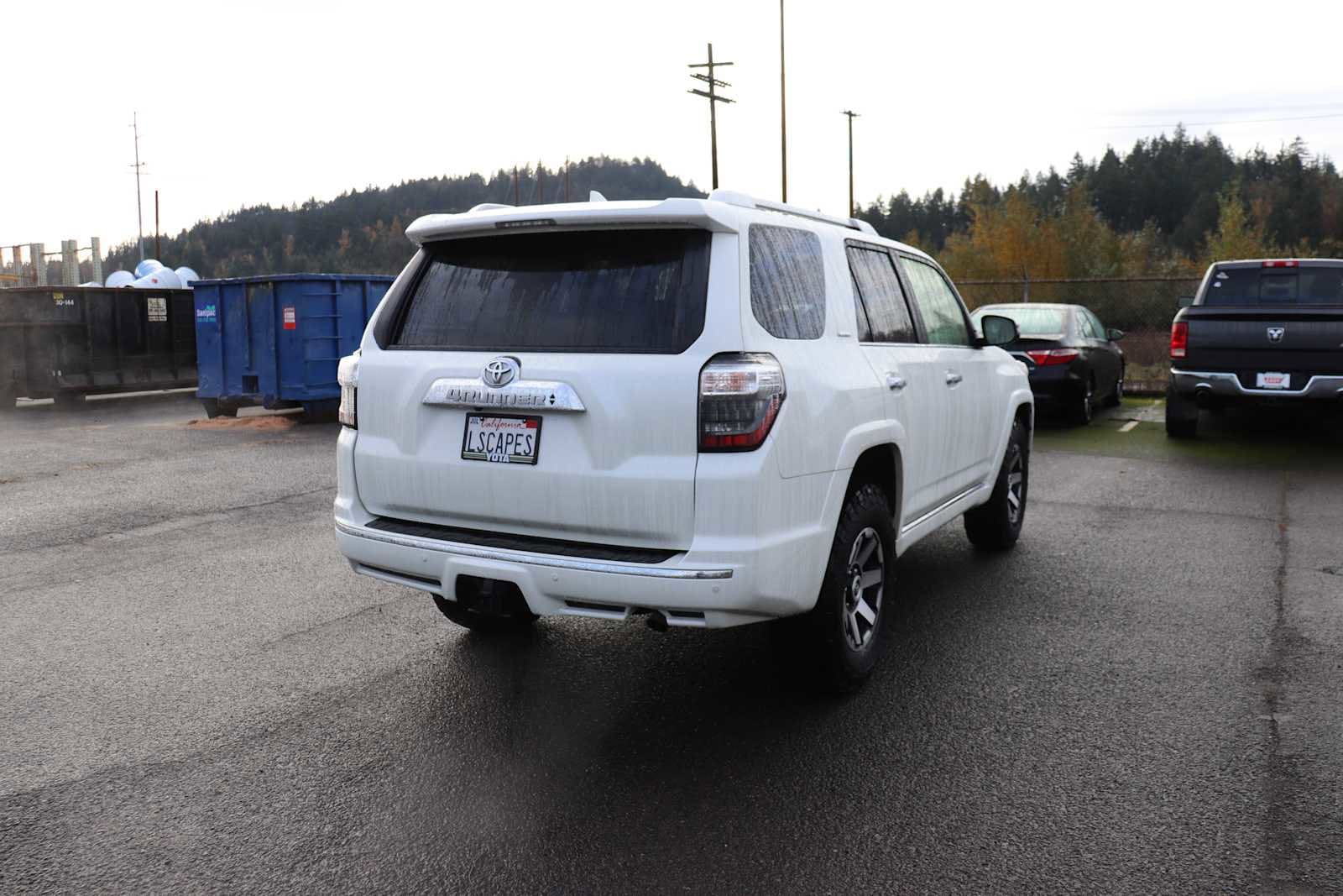 Thumbnail: 2022 Toyota 4Runner - 5