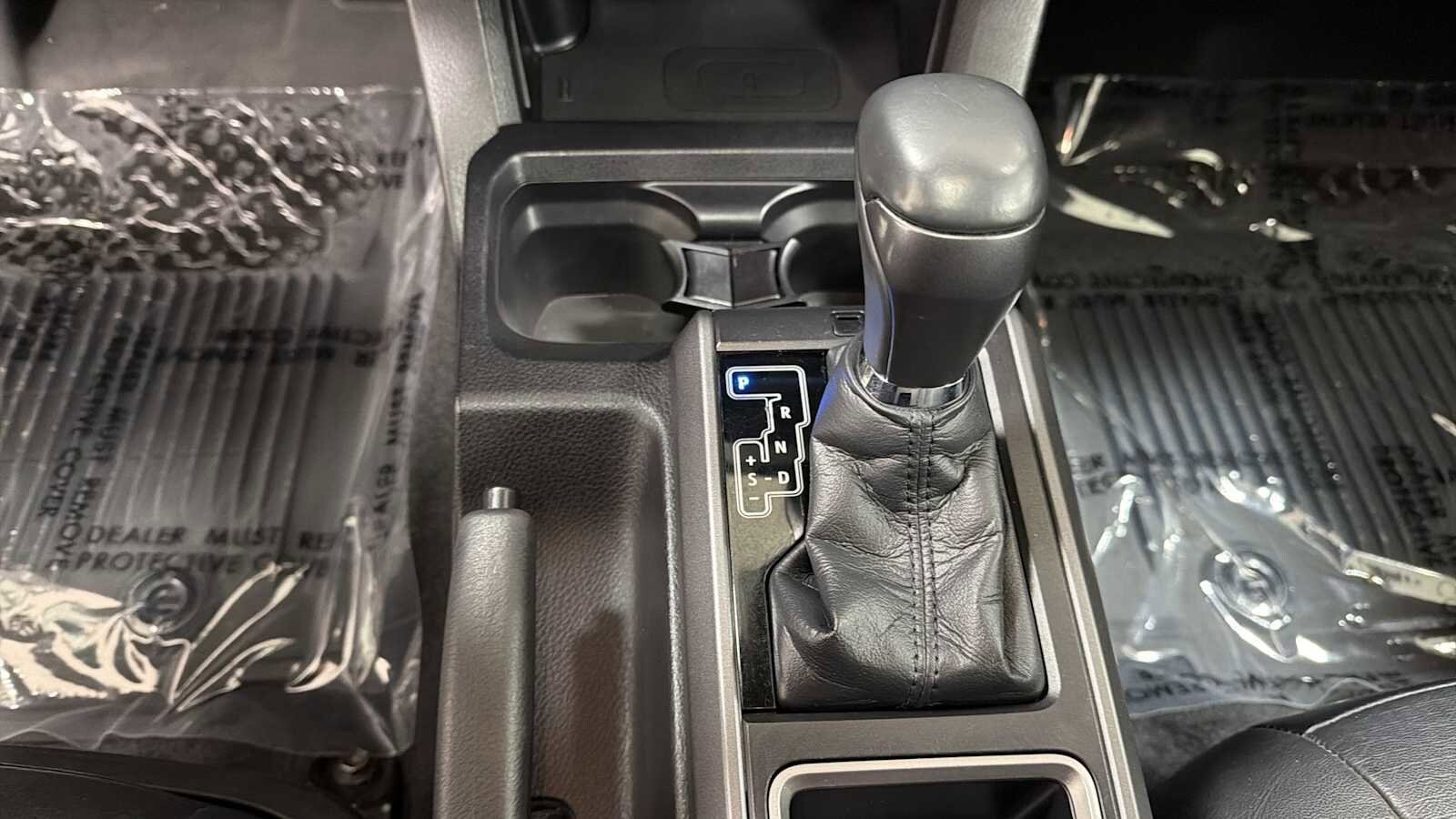 Thumbnail: 2021 Toyota Tacoma - 22