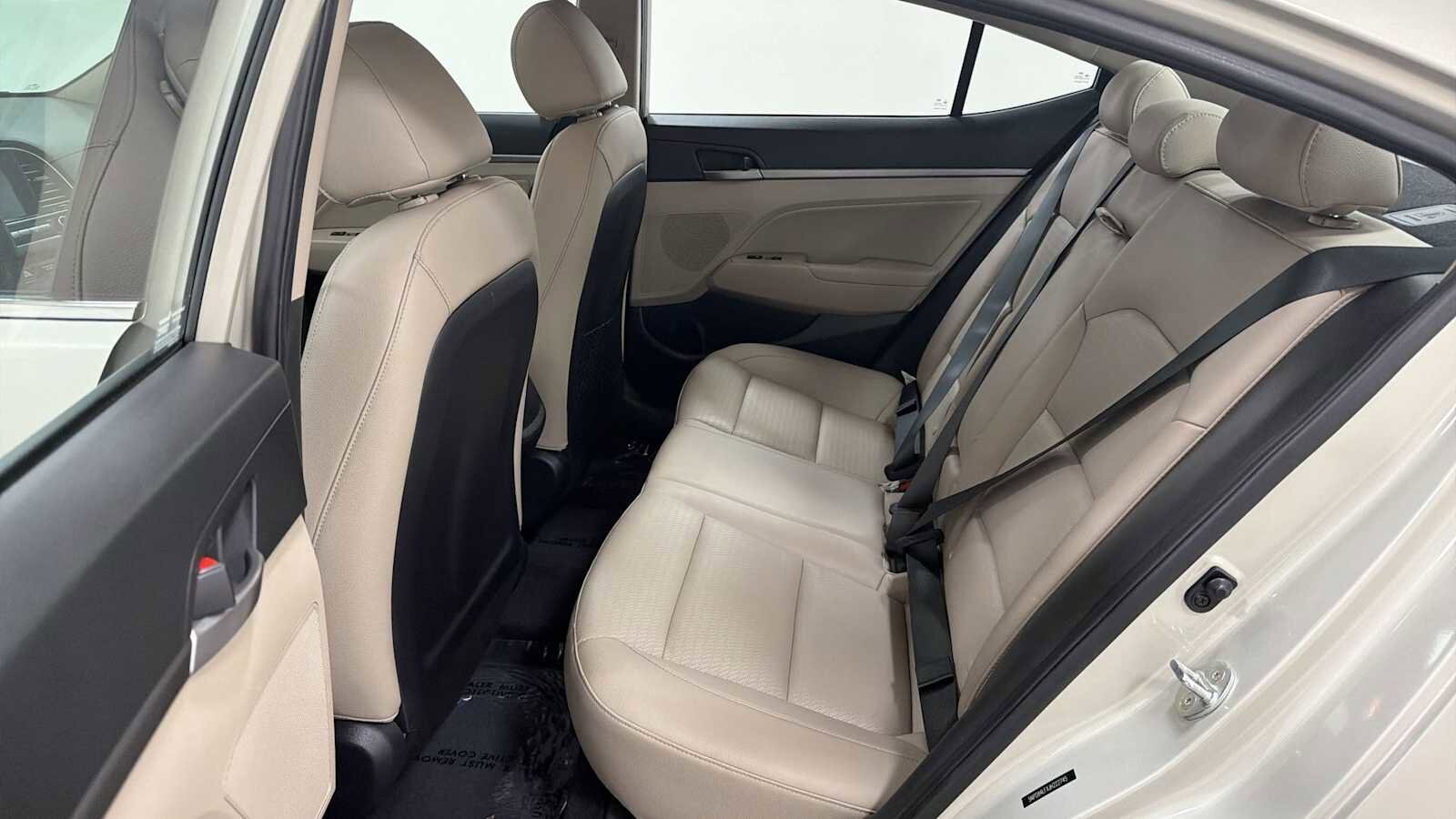 Thumbnail: 2018 Hyundai Elantra - 25