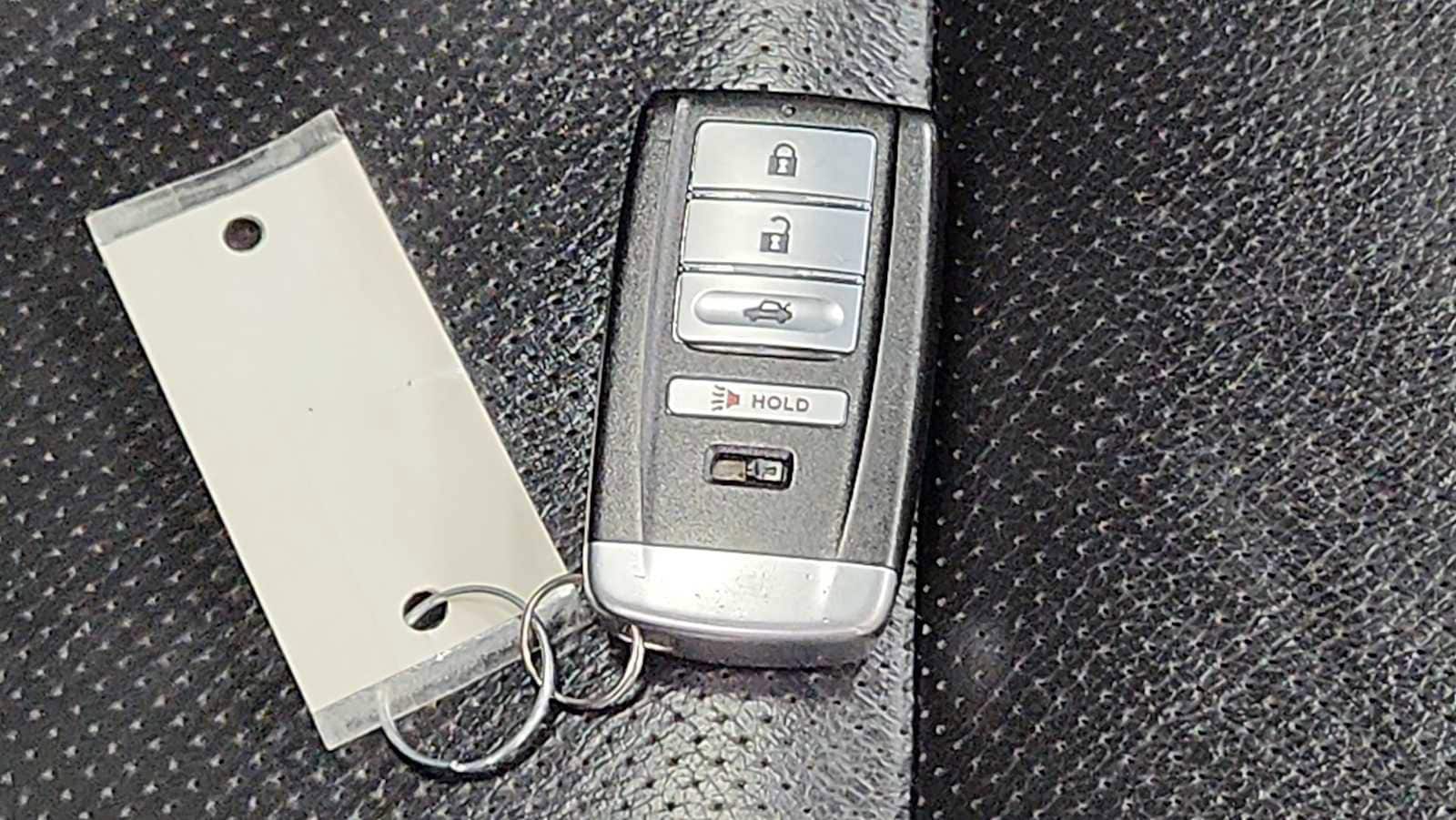 Thumbnail: 2017 Acura TLX - 32