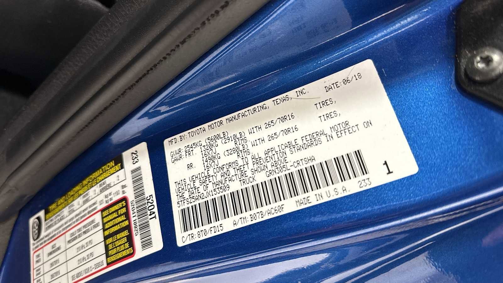 Thumbnail: 2018 Toyota Tacoma - 11