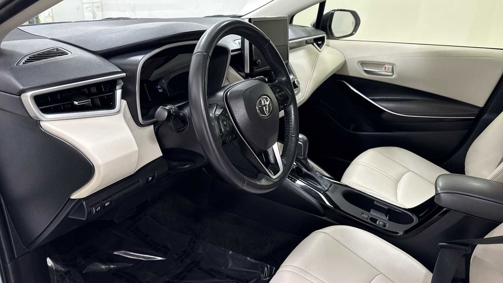 Thumbnail: 2024 Toyota Corolla - 12