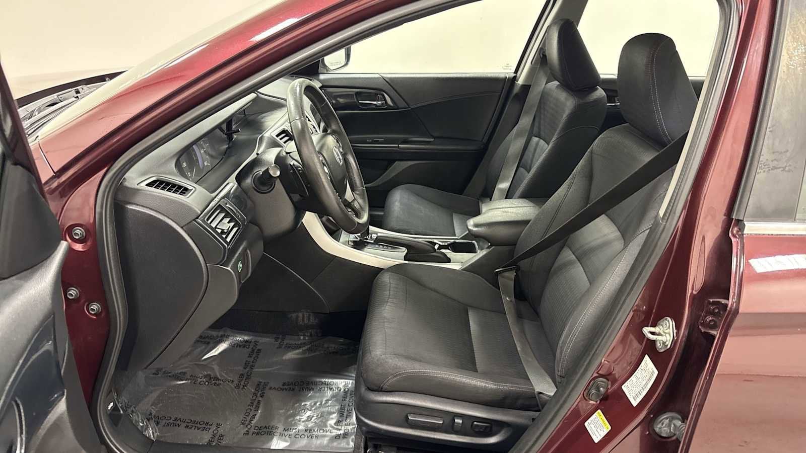 Thumbnail: 2013 Honda Accord - 13