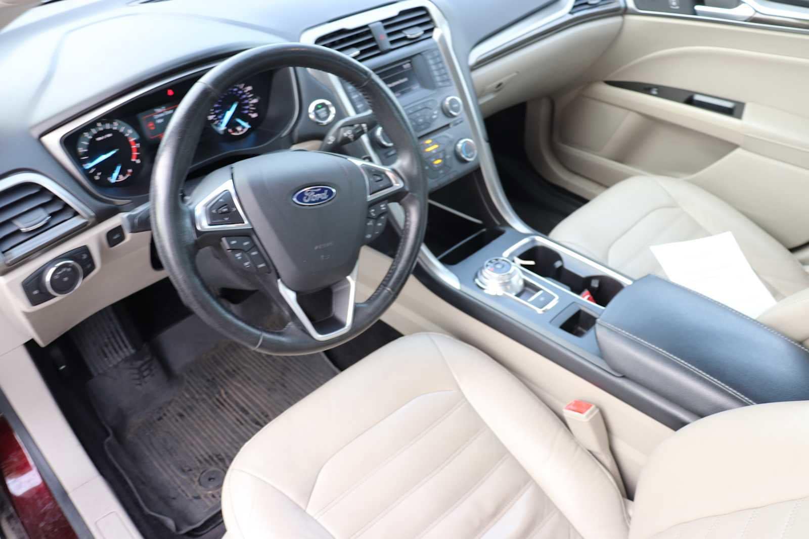 Thumbnail: 2017 Ford Fusion - 10