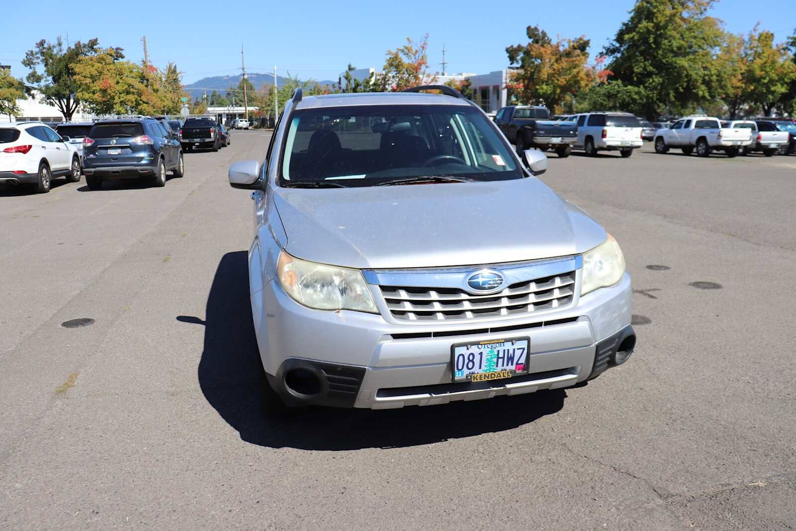 2011 Subaru Forester 2.5X Premium photo 2