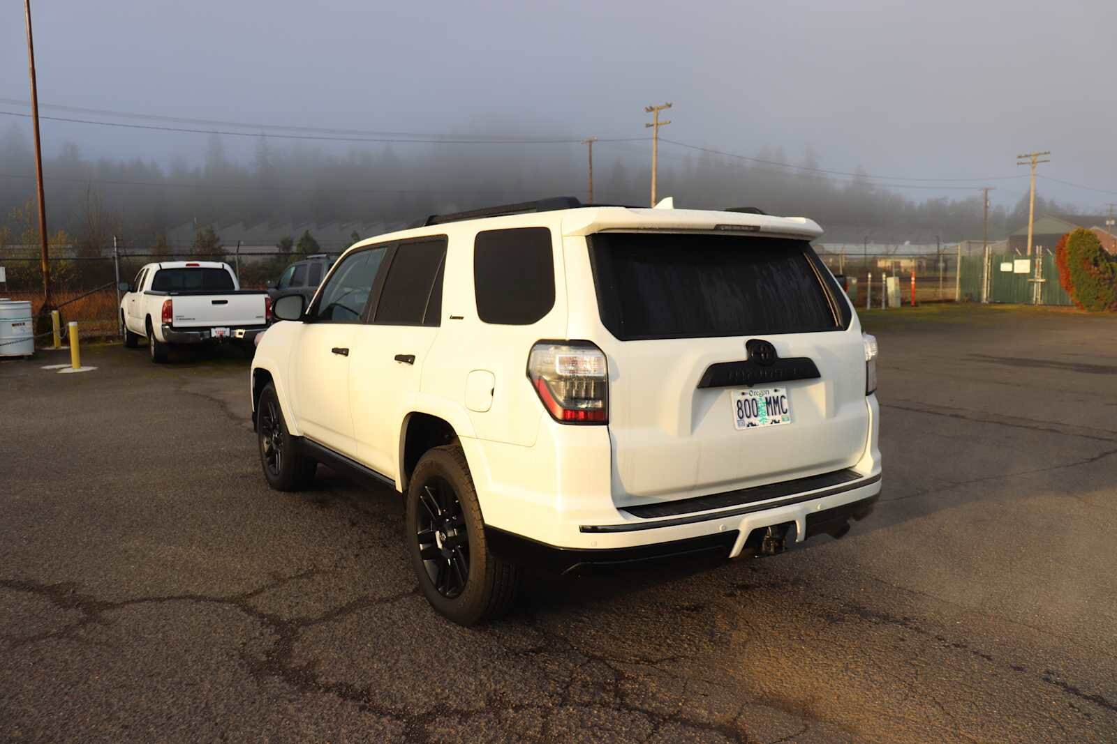 Thumbnail: 2021 Toyota 4Runner - 7