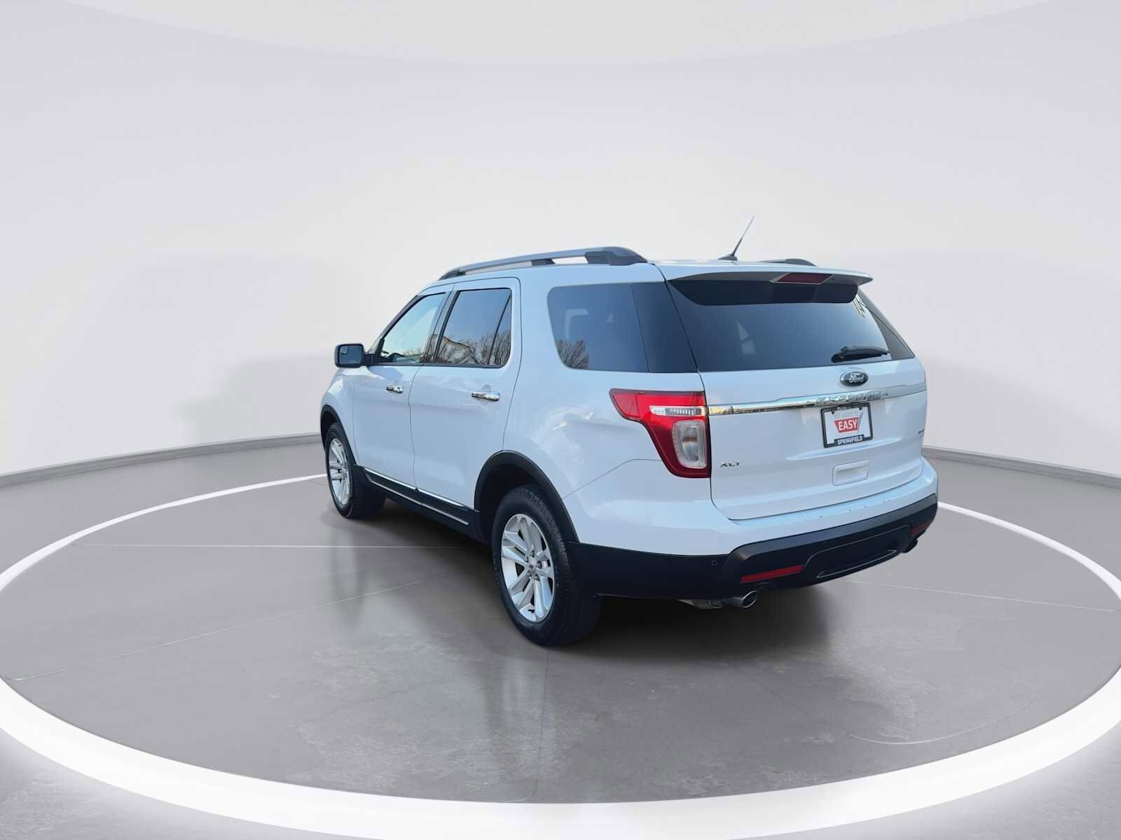 Thumbnail: 2013 Ford Explorer - 6