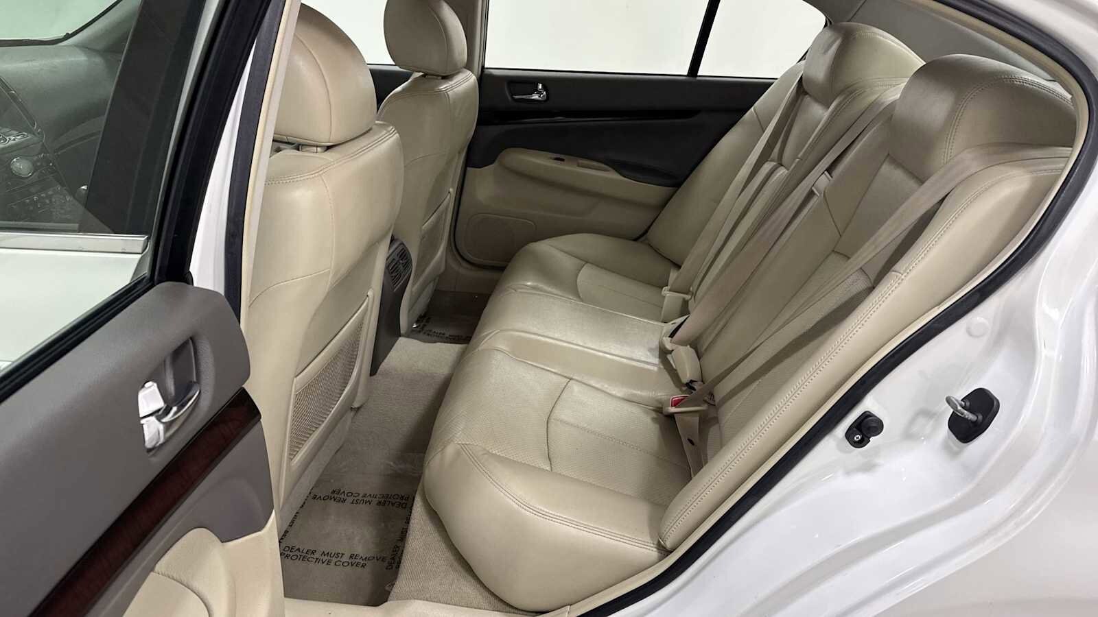 Thumbnail: 2010 INFINITI G37 - 25