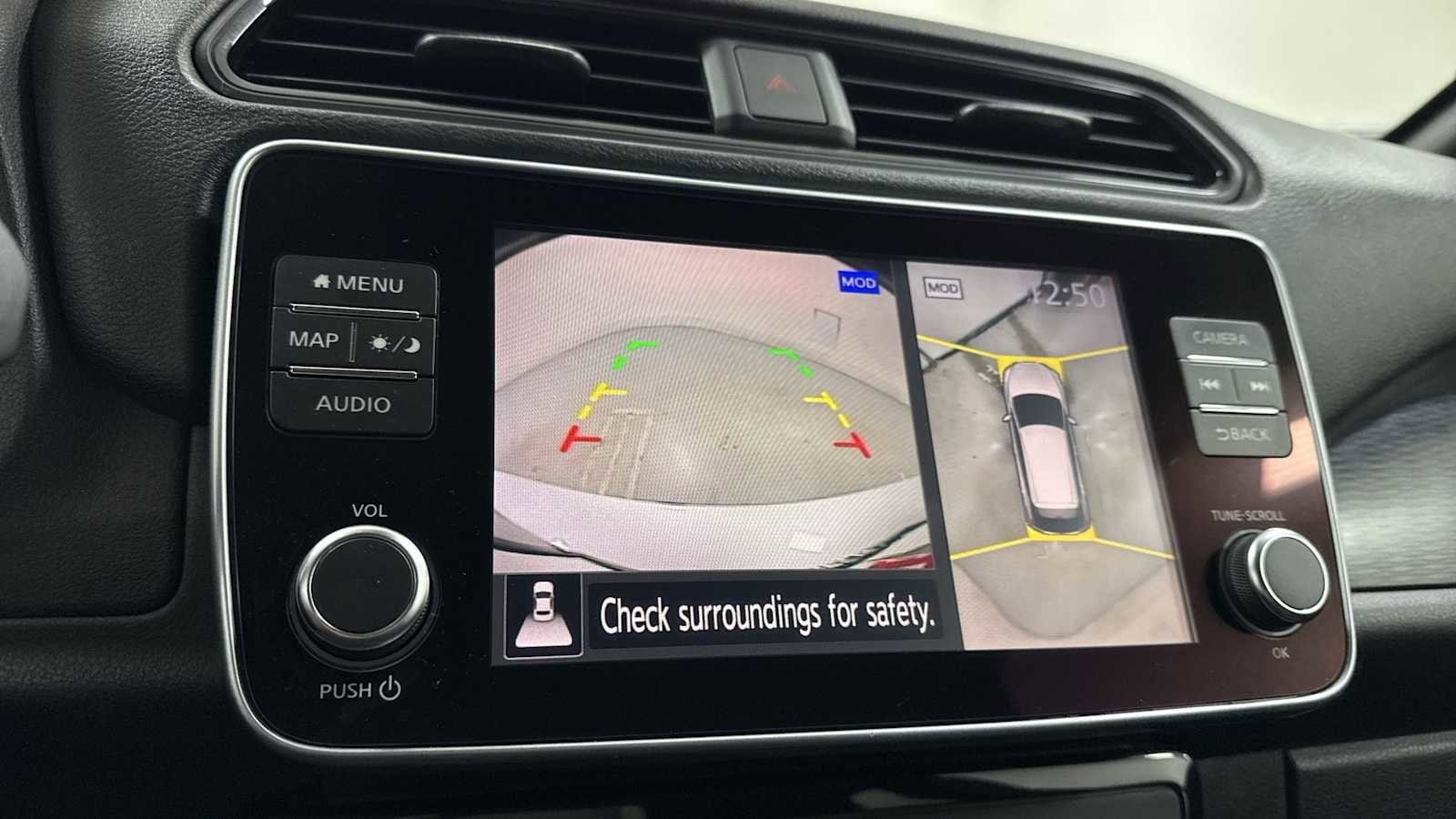 Thumbnail: 2021 Nissan Leaf - 19