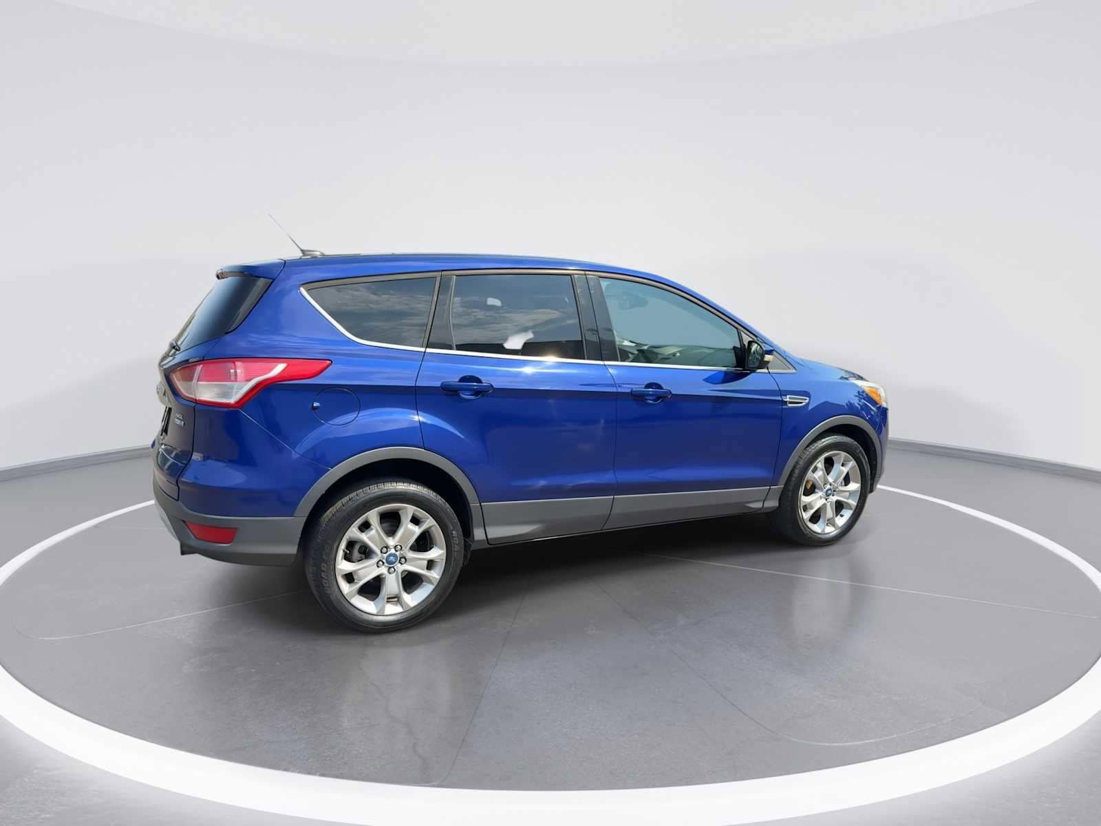 Thumbnail: 2013 Ford Escape - 8