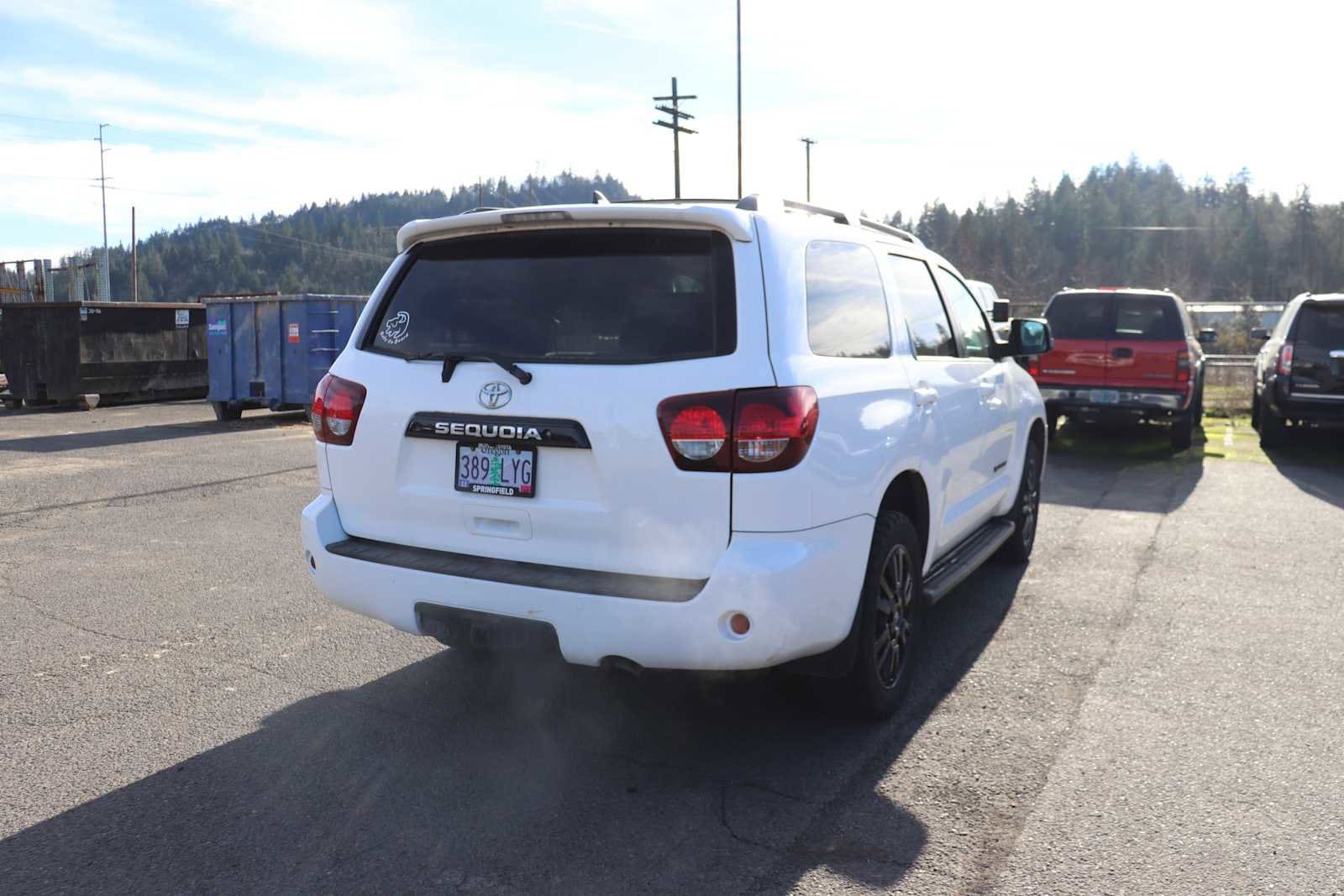 Thumbnail: 2019 Toyota Sequoia - 5