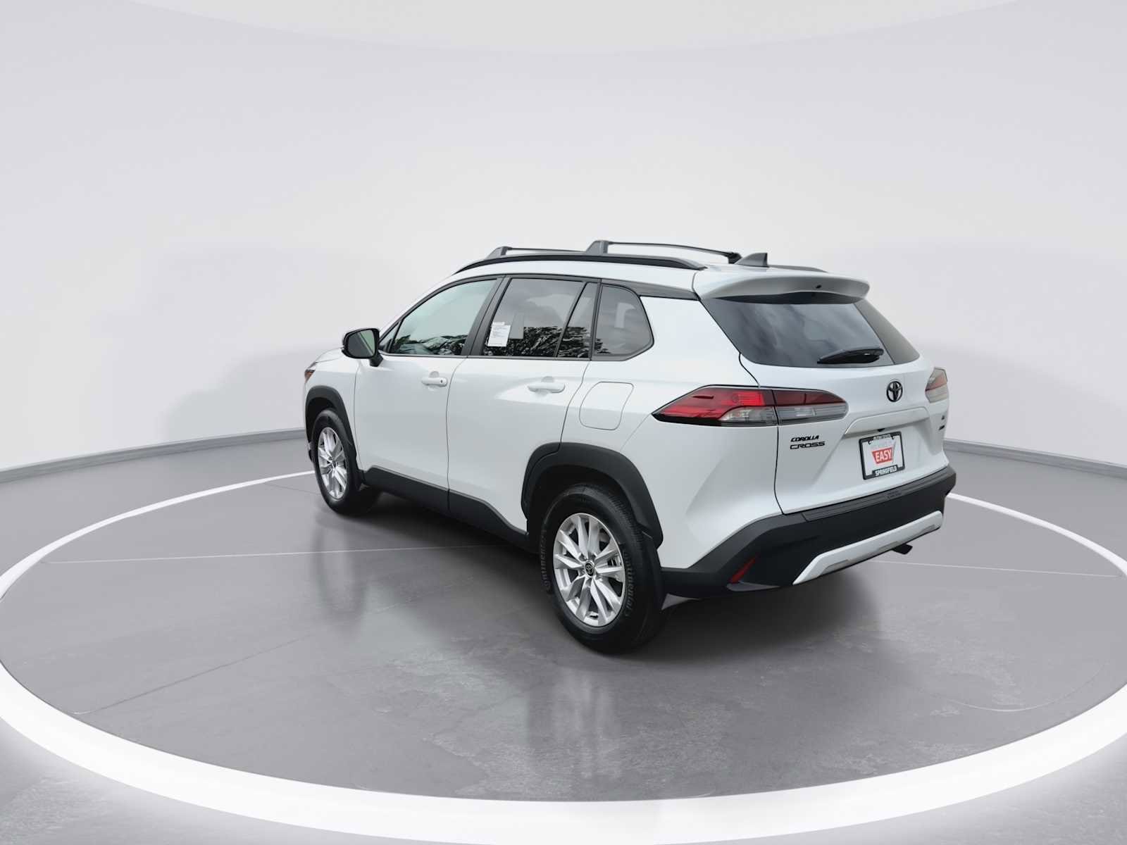 Thumbnail: 2026 Toyota Corolla Cross - 6