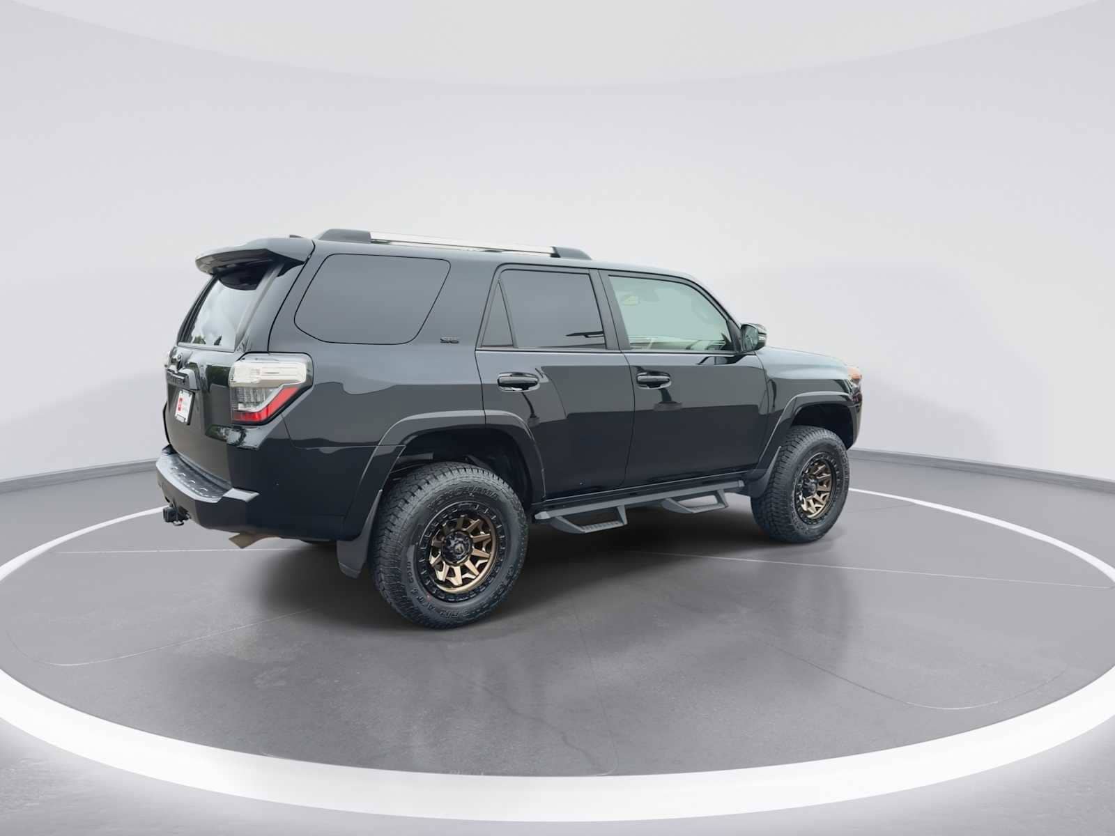 Thumbnail: 2021 Toyota 4Runner - 8