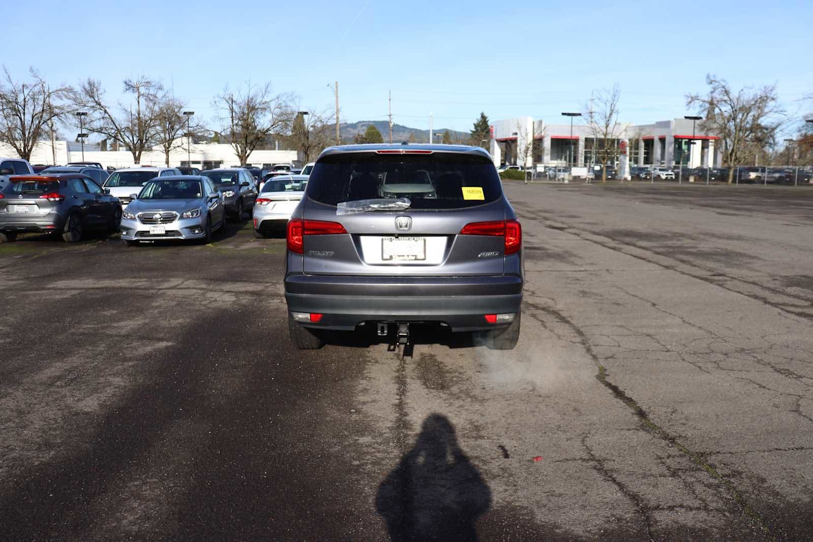 Thumbnail: 2018 Honda Pilot - 6