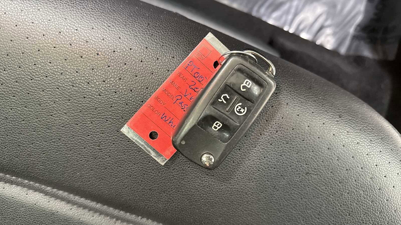 Thumbnail: 2021 Volkswagen Passat - 31