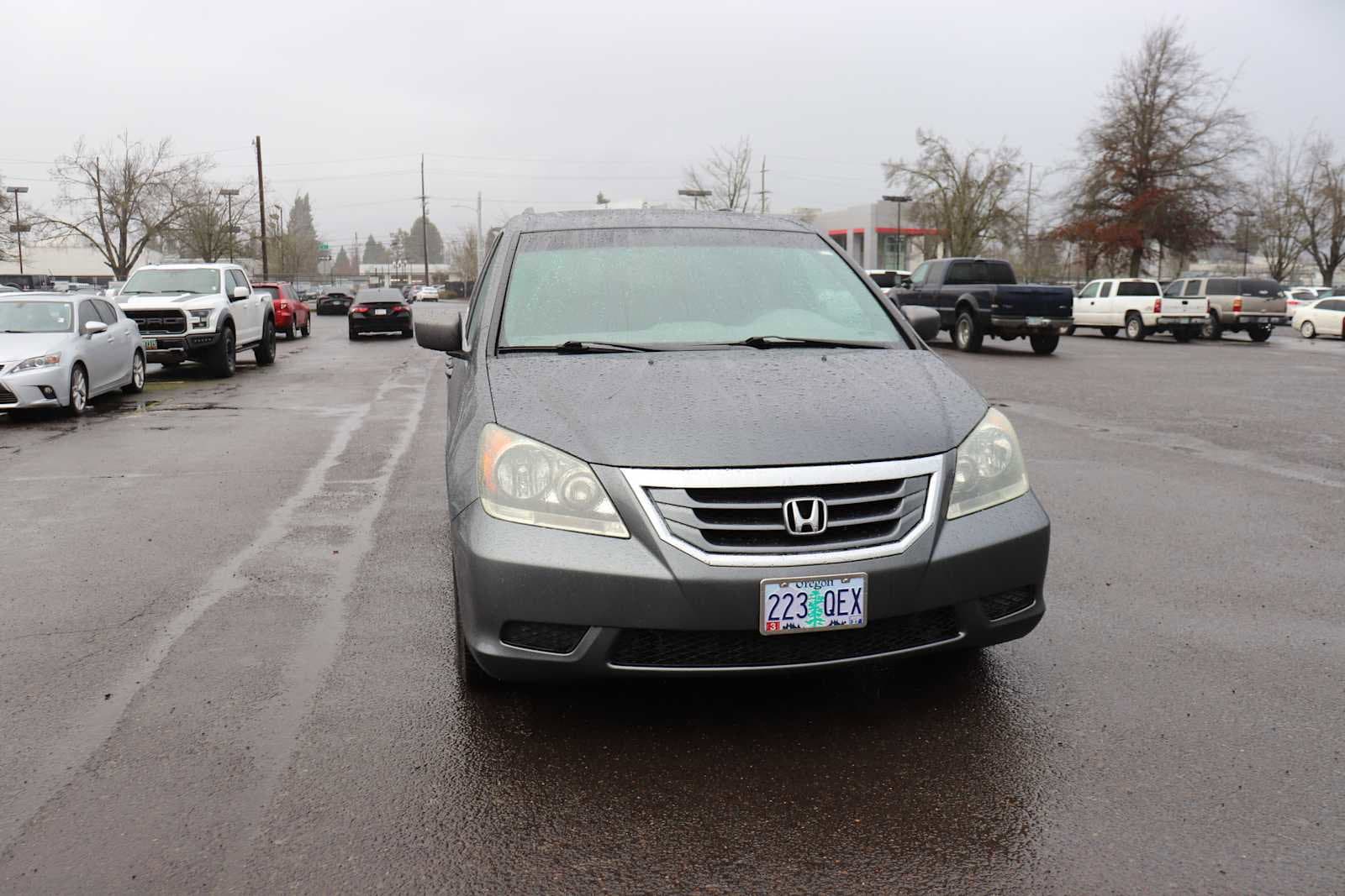 Thumbnail: 2010 Honda Odyssey - 3