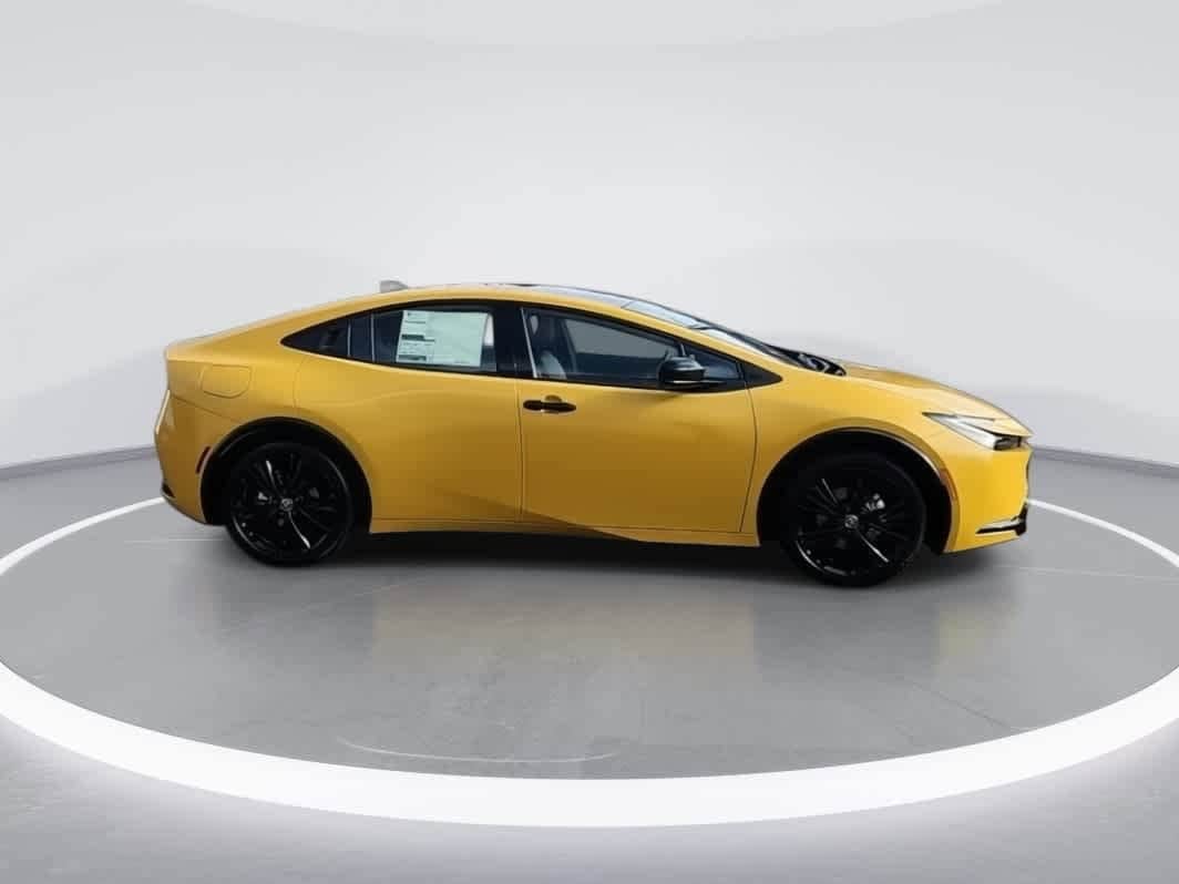 Thumbnail: 2026 Toyota Prius - 9