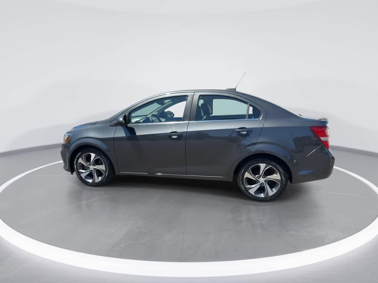 Thumbnail: 2020 Chevrolet Sonic - 5