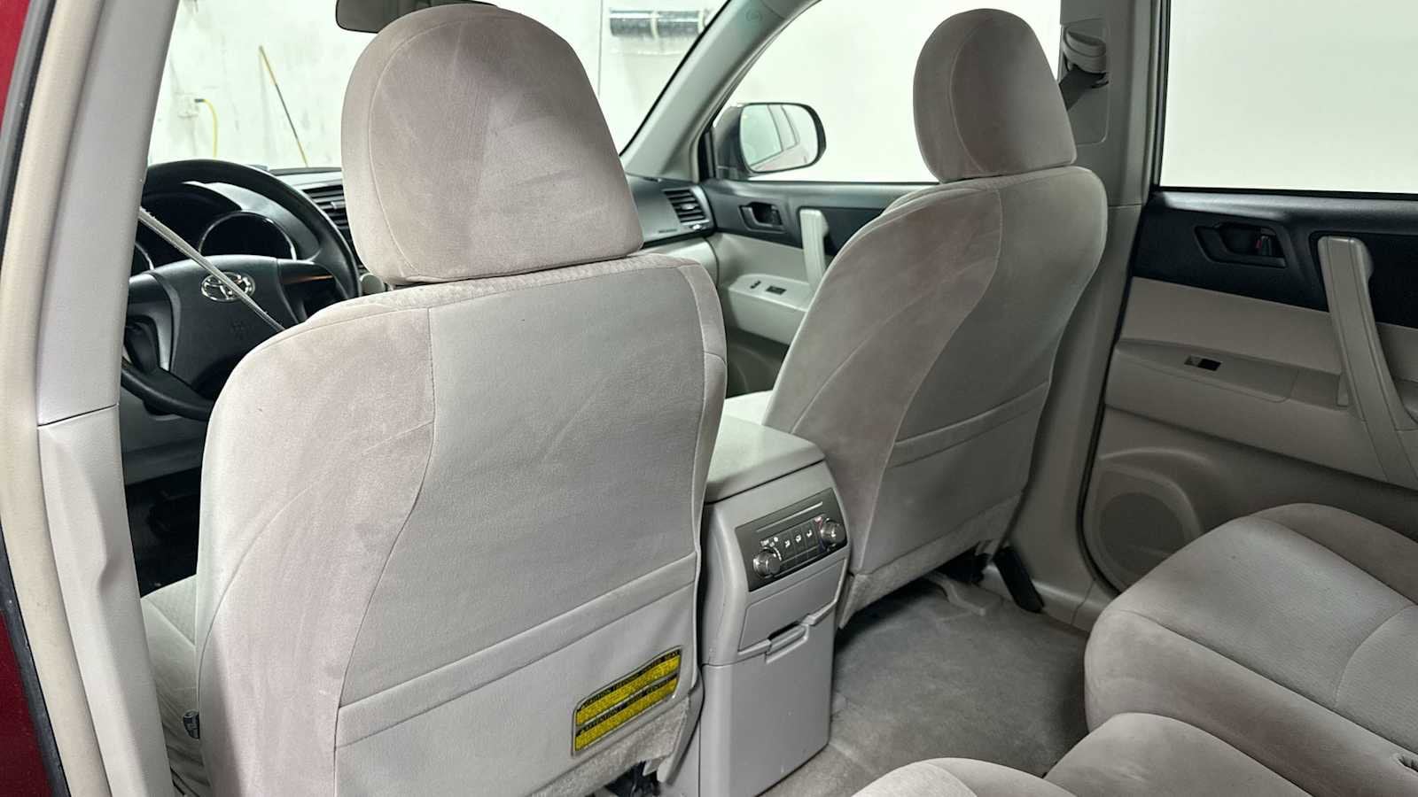 Thumbnail: 2008 Toyota Highlander - 24