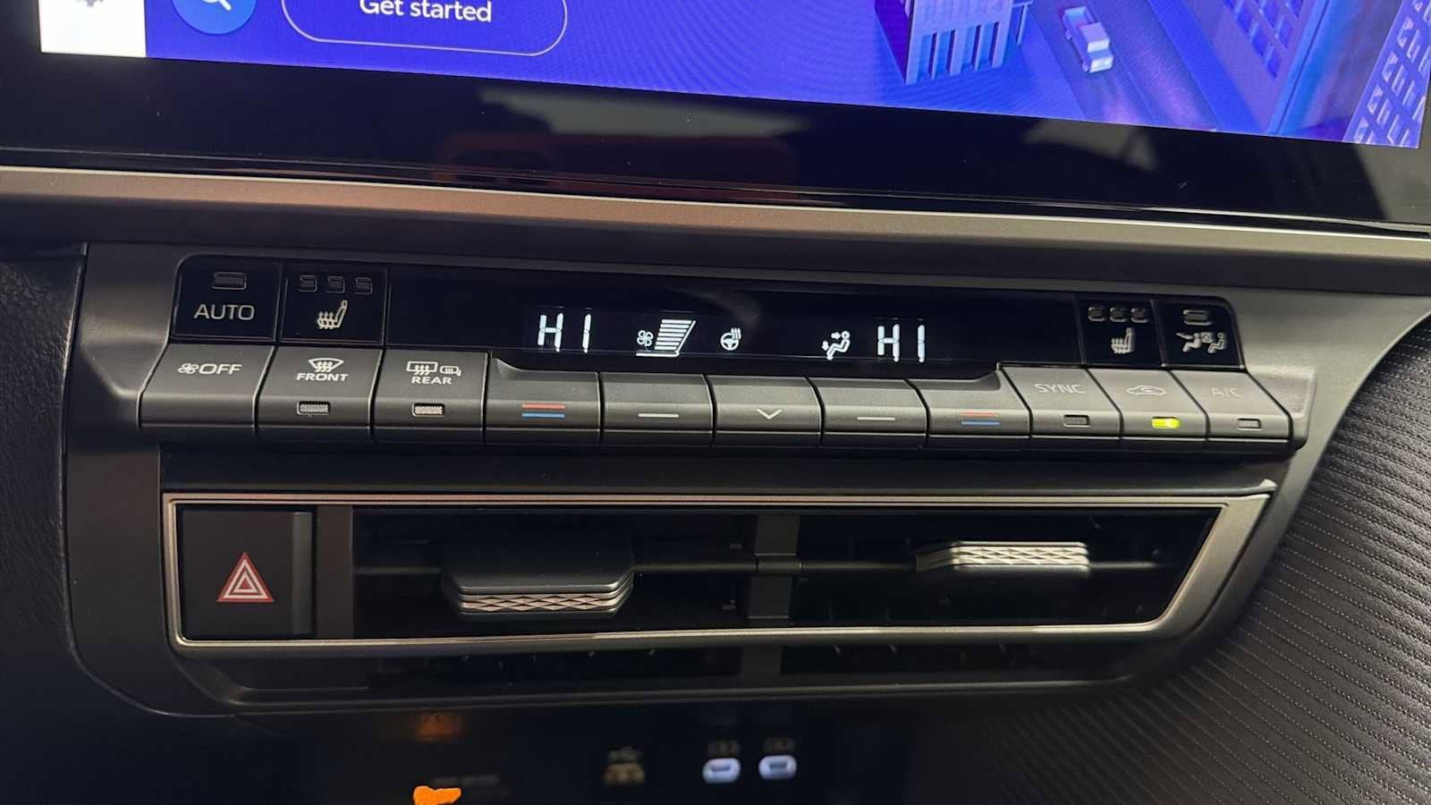 Thumbnail: 2025 Toyota Camry - 21