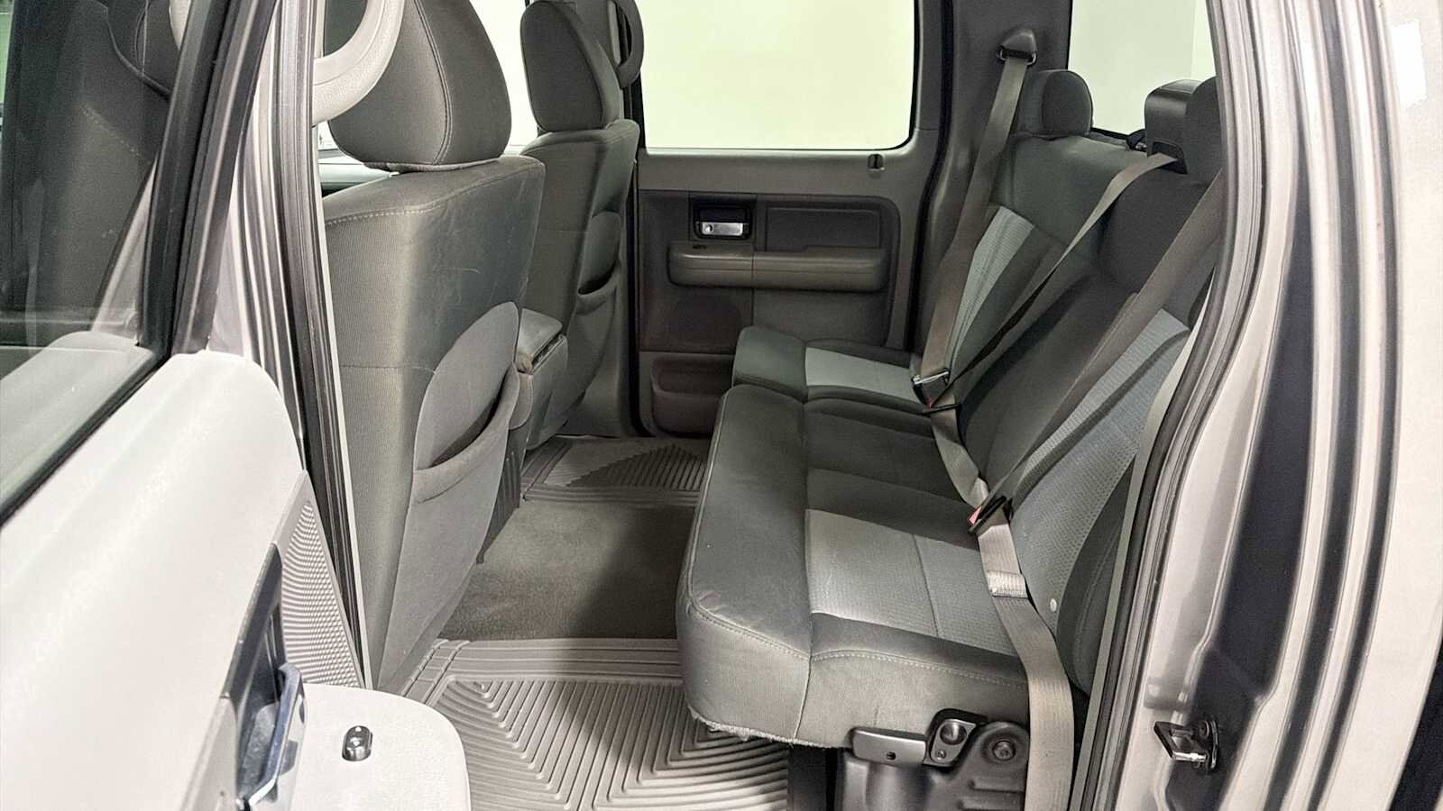 Thumbnail: 2007 Ford Econoline - 23