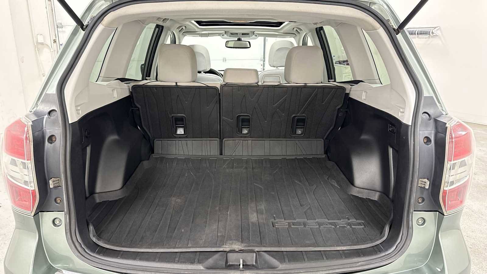 Thumbnail: 2015 Subaru Forester - 27