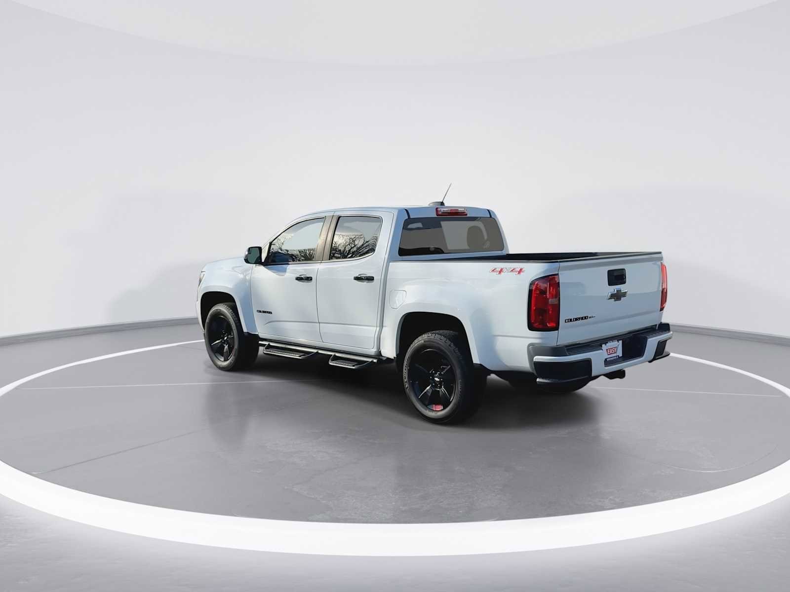 Thumbnail: 2019 Chevrolet Colorado - 6