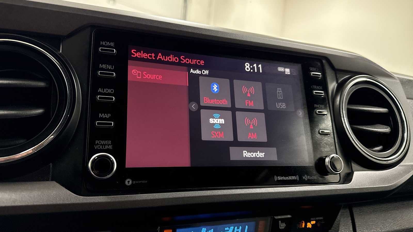 Thumbnail: 2020 Toyota Tacoma - 18