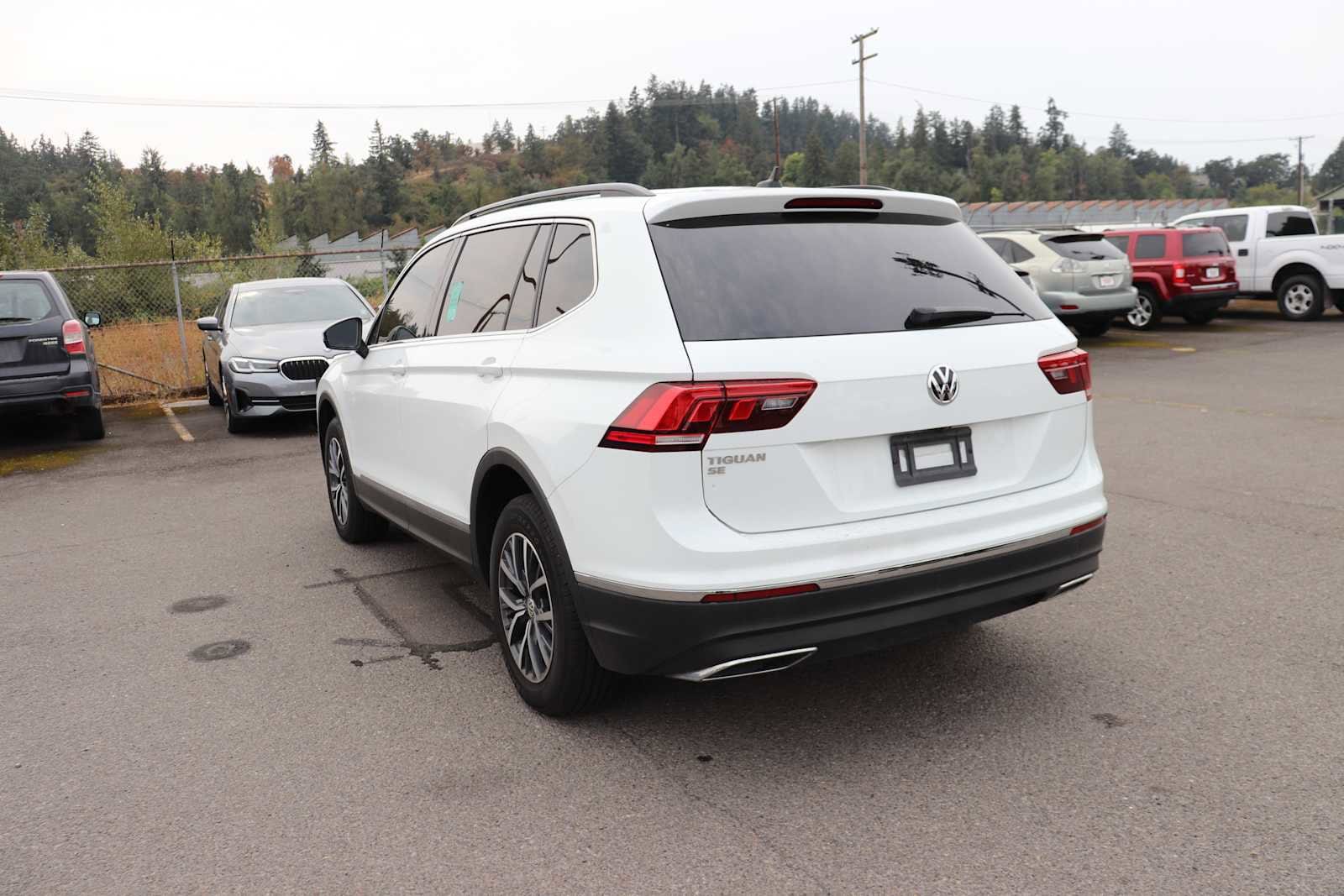 Thumbnail: 2020 Volkswagen Tiguan - 7