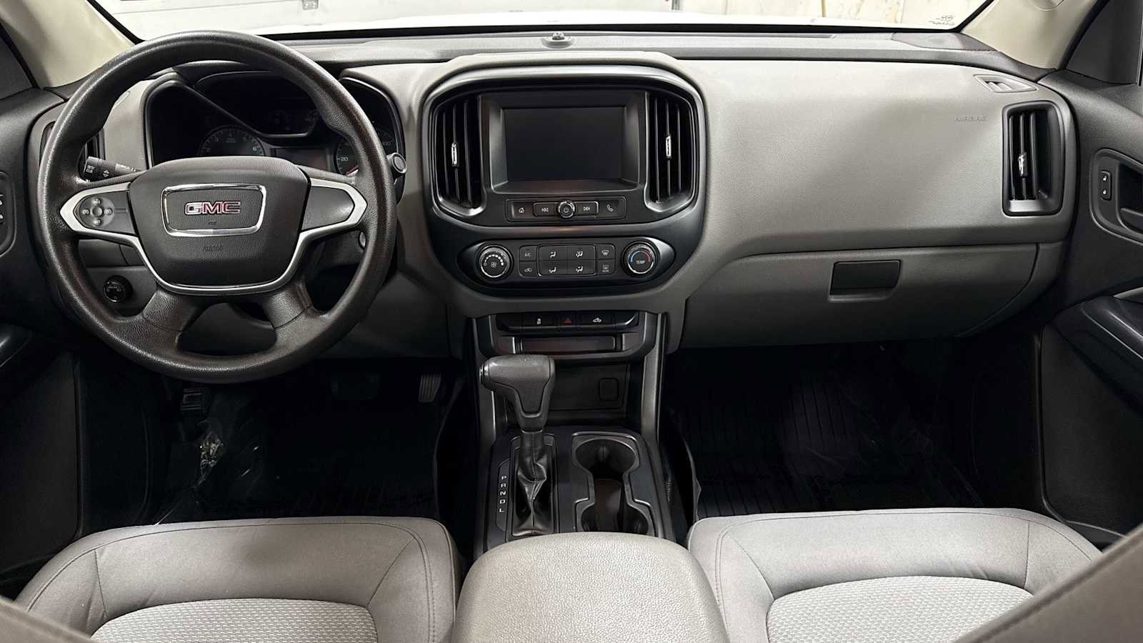 Thumbnail: 2018 GMC Canyon - 25