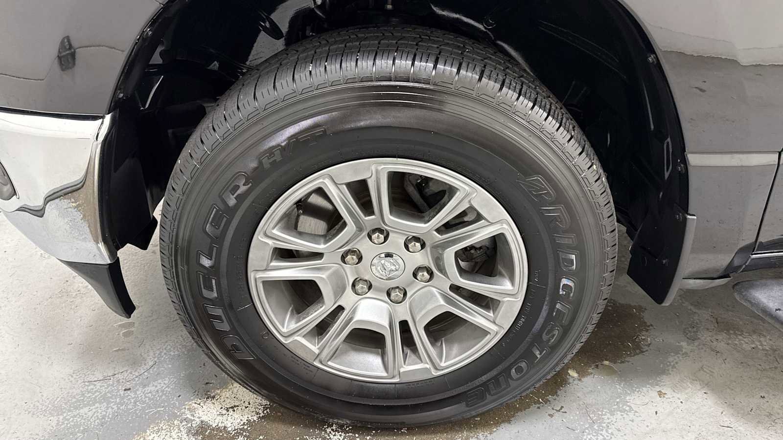 Thumbnail: 2020 RAM 1500 - 10