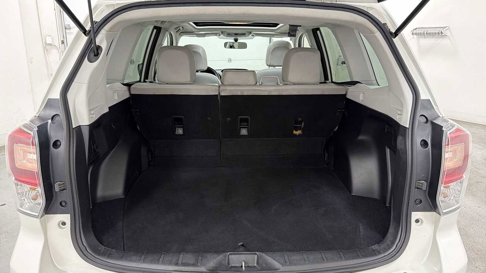 Thumbnail: 2017 Subaru Forester - 27