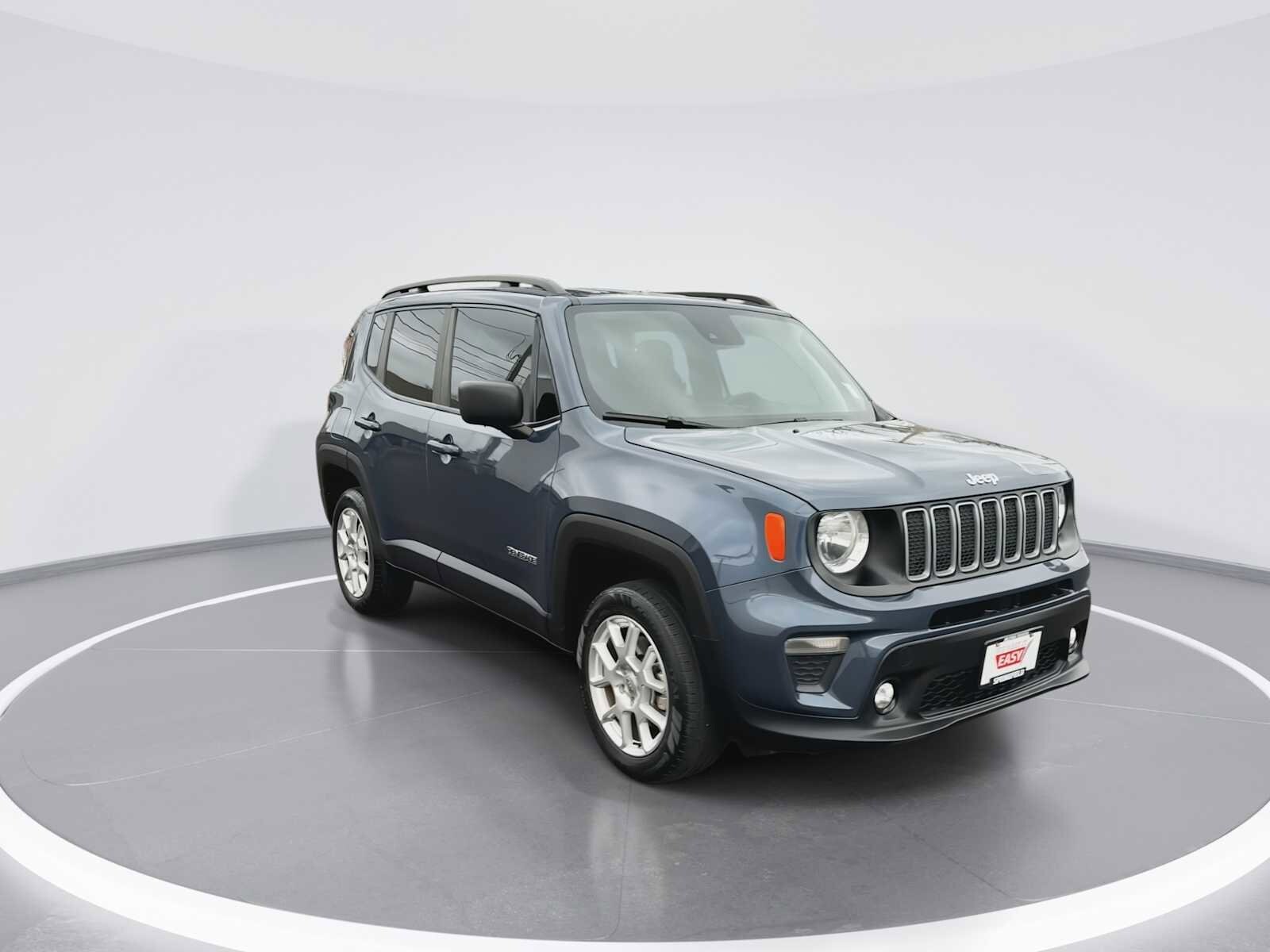 Thumbnail: 2022 Jeep Renegade - 2