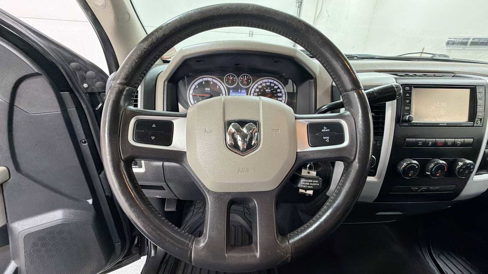 Thumbnail: 2010 Dodge Ram 1500 - 16