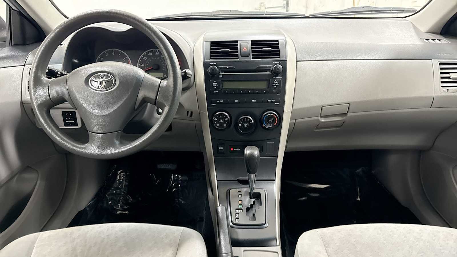 Thumbnail: 2009 Toyota Corolla - 24